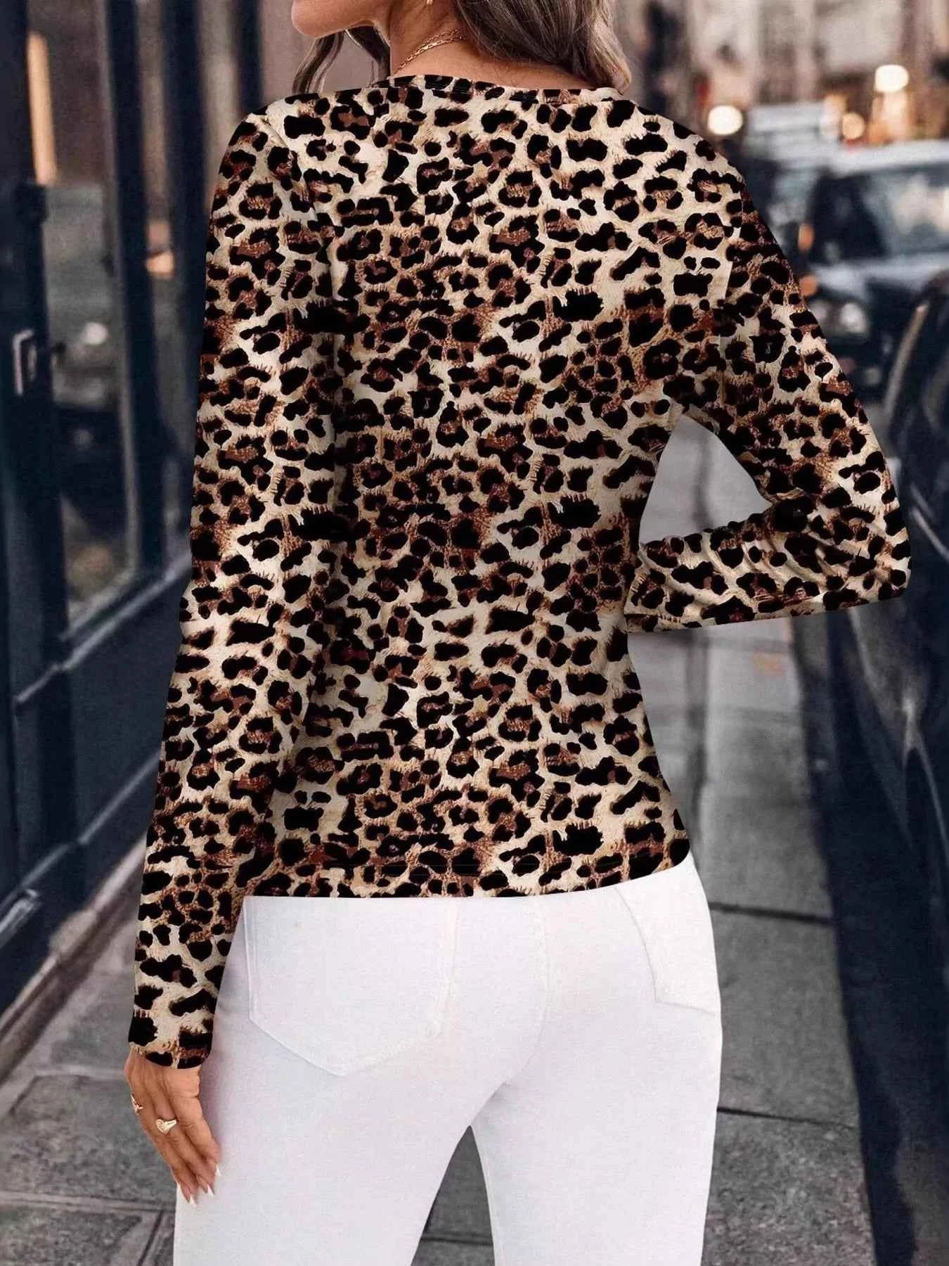 Leopard Print Long Sleeve Fitted Blouse