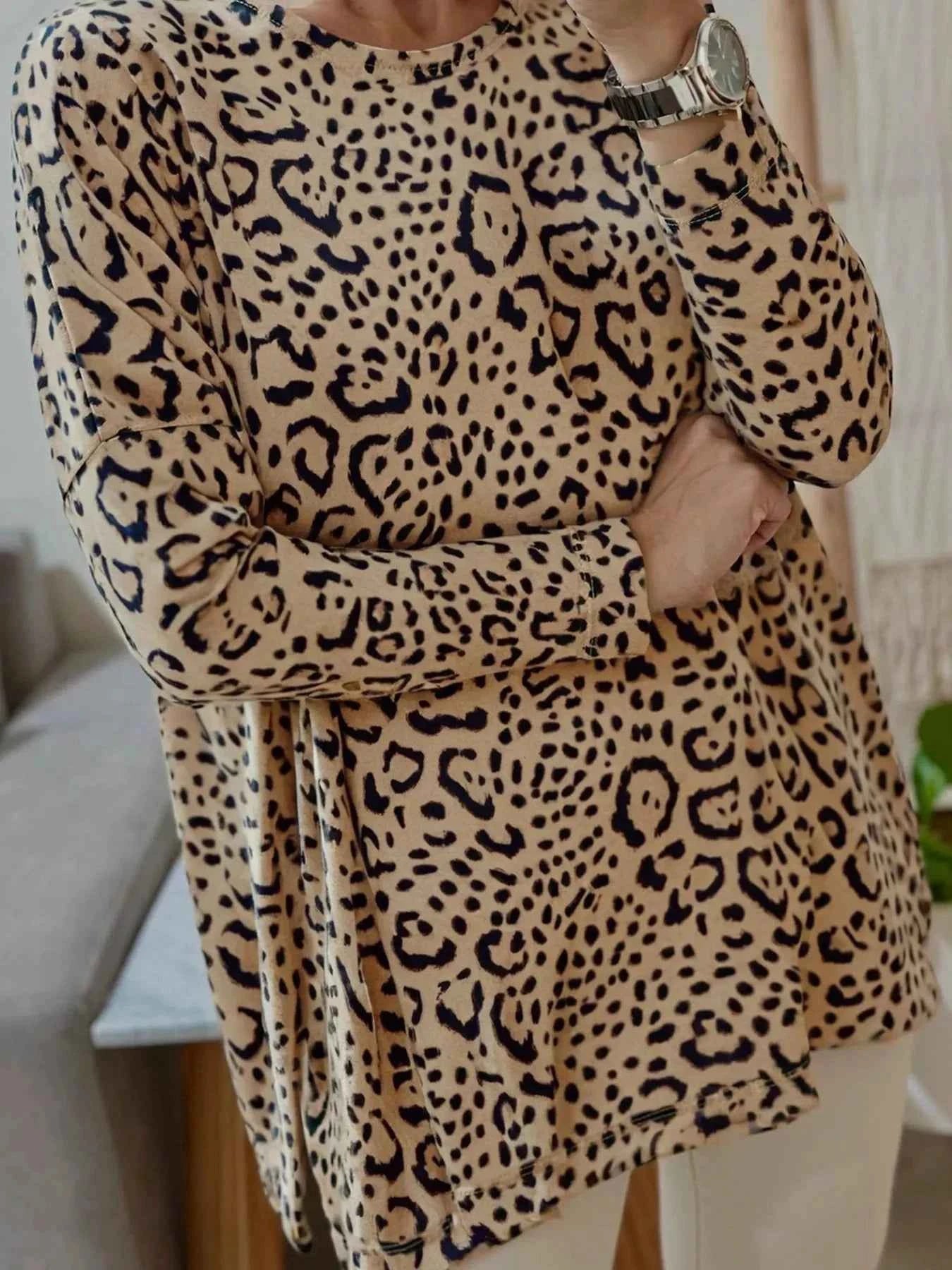 Leopard Round Neck Long Sleeve T-Shirt