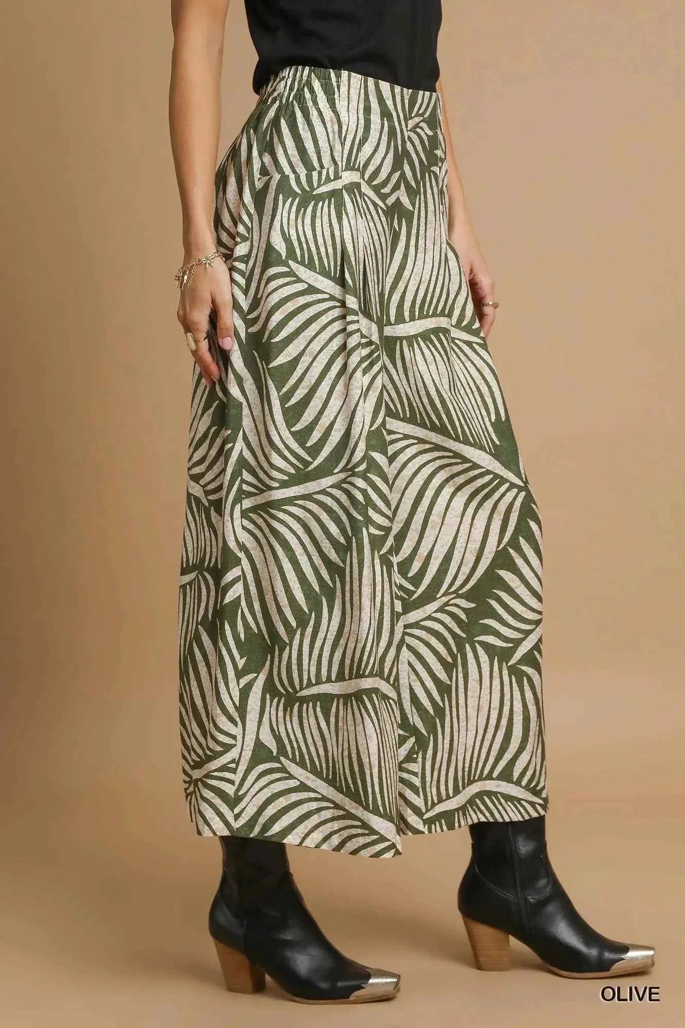 Umgee Palm Leaf Print Wide Leg Culotte Pants