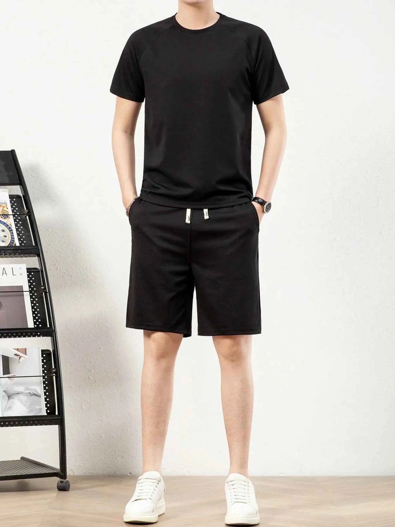 Men's Plus Size Short Sleeve Top and Shorts Set