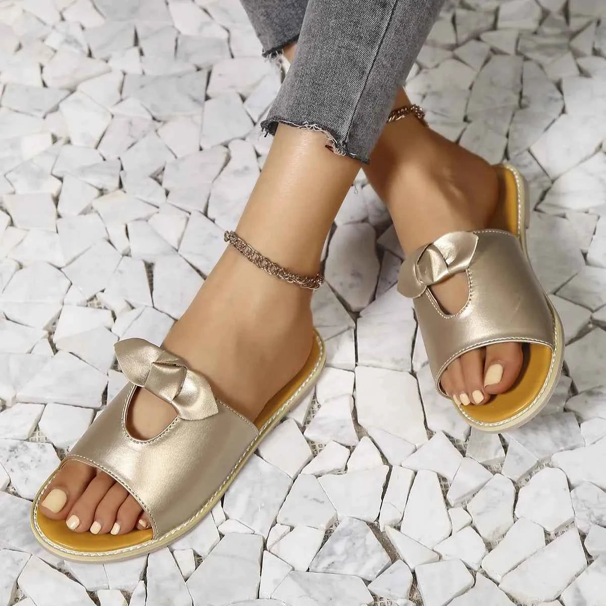 Casual Open Toe Cutout Detail Sandals