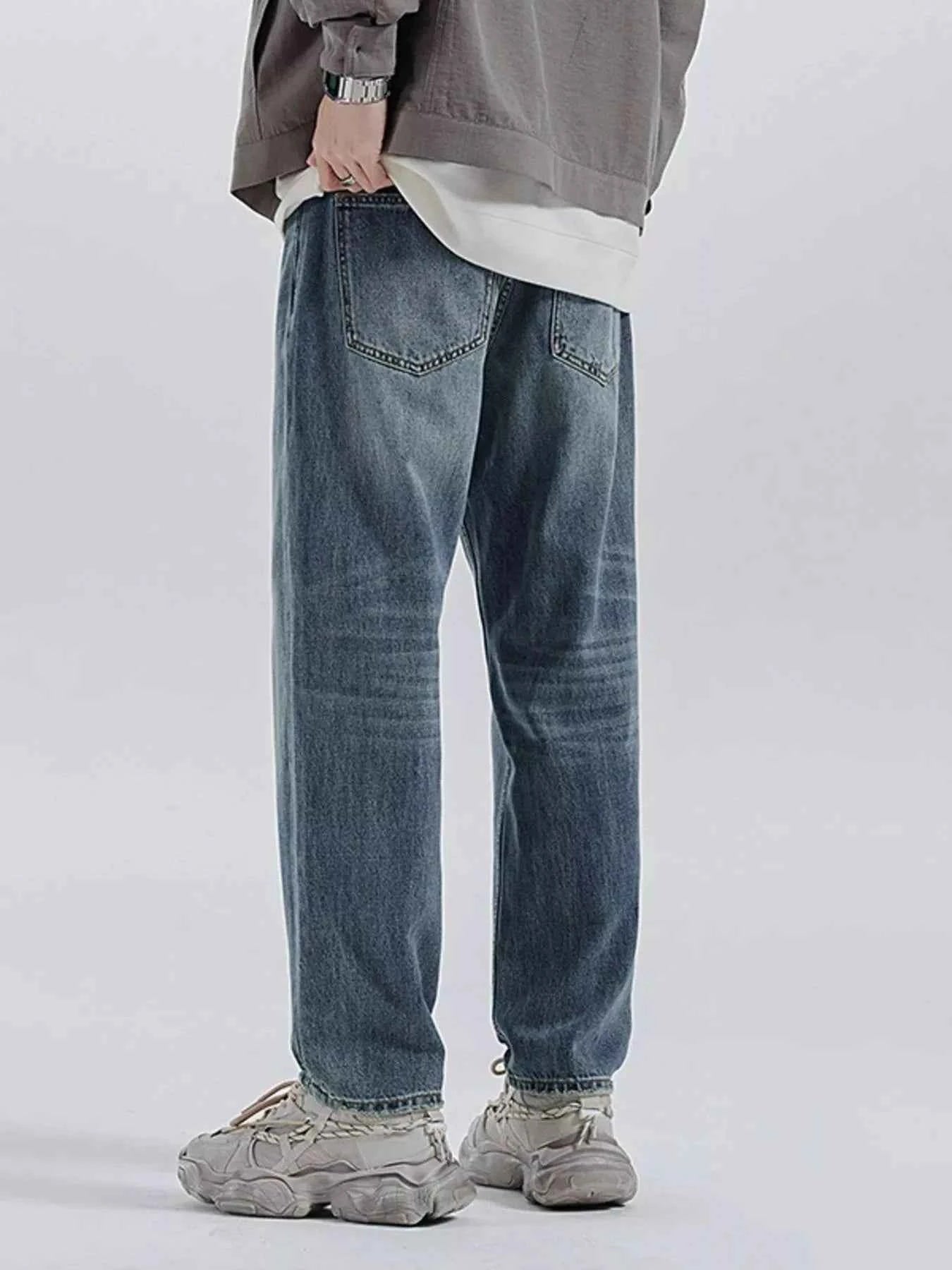 Men's Relaxed Fit Wash Jeans