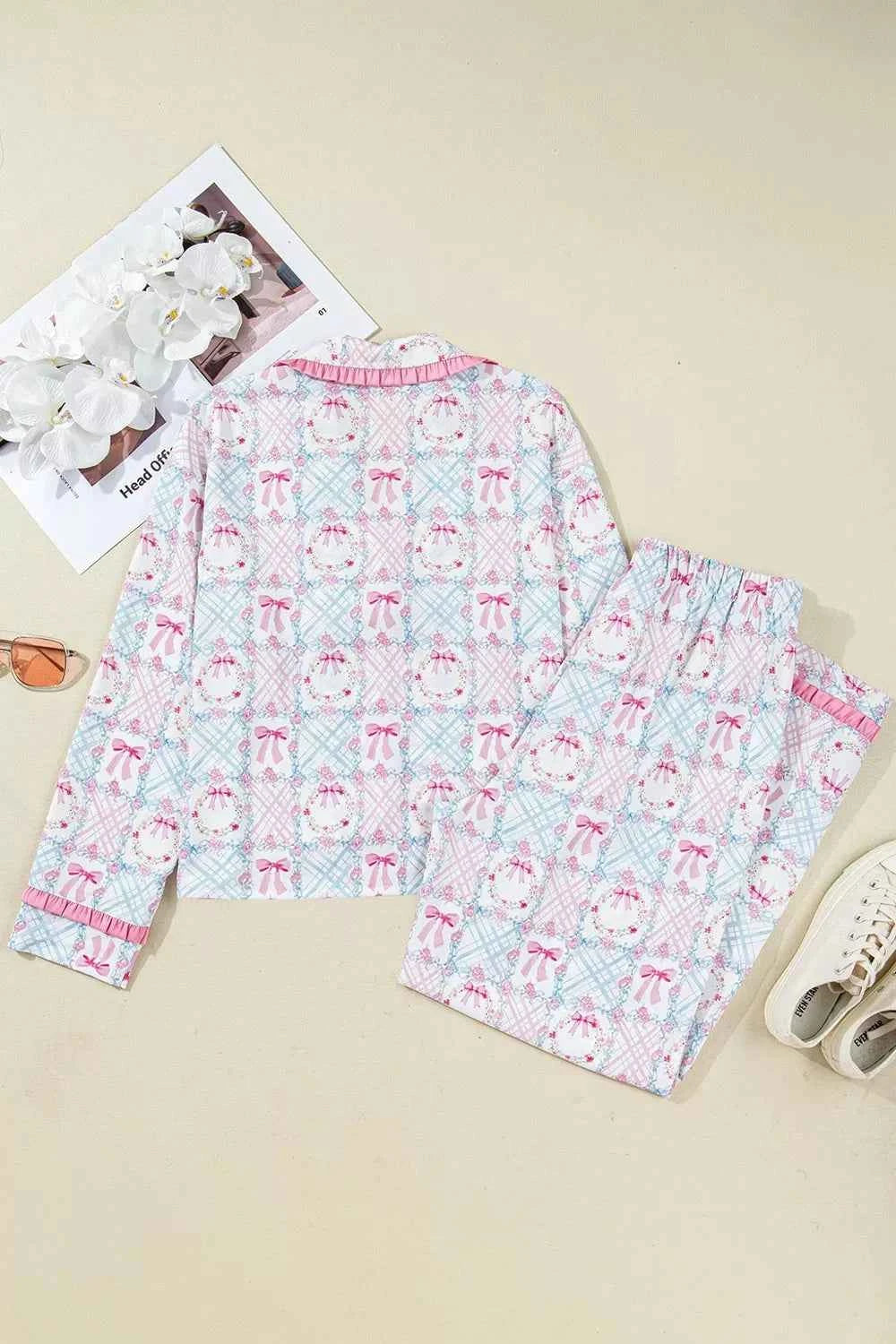 Wreath Pattern Christmas Tied Front Long Sleeve 2pcs Pajama Set