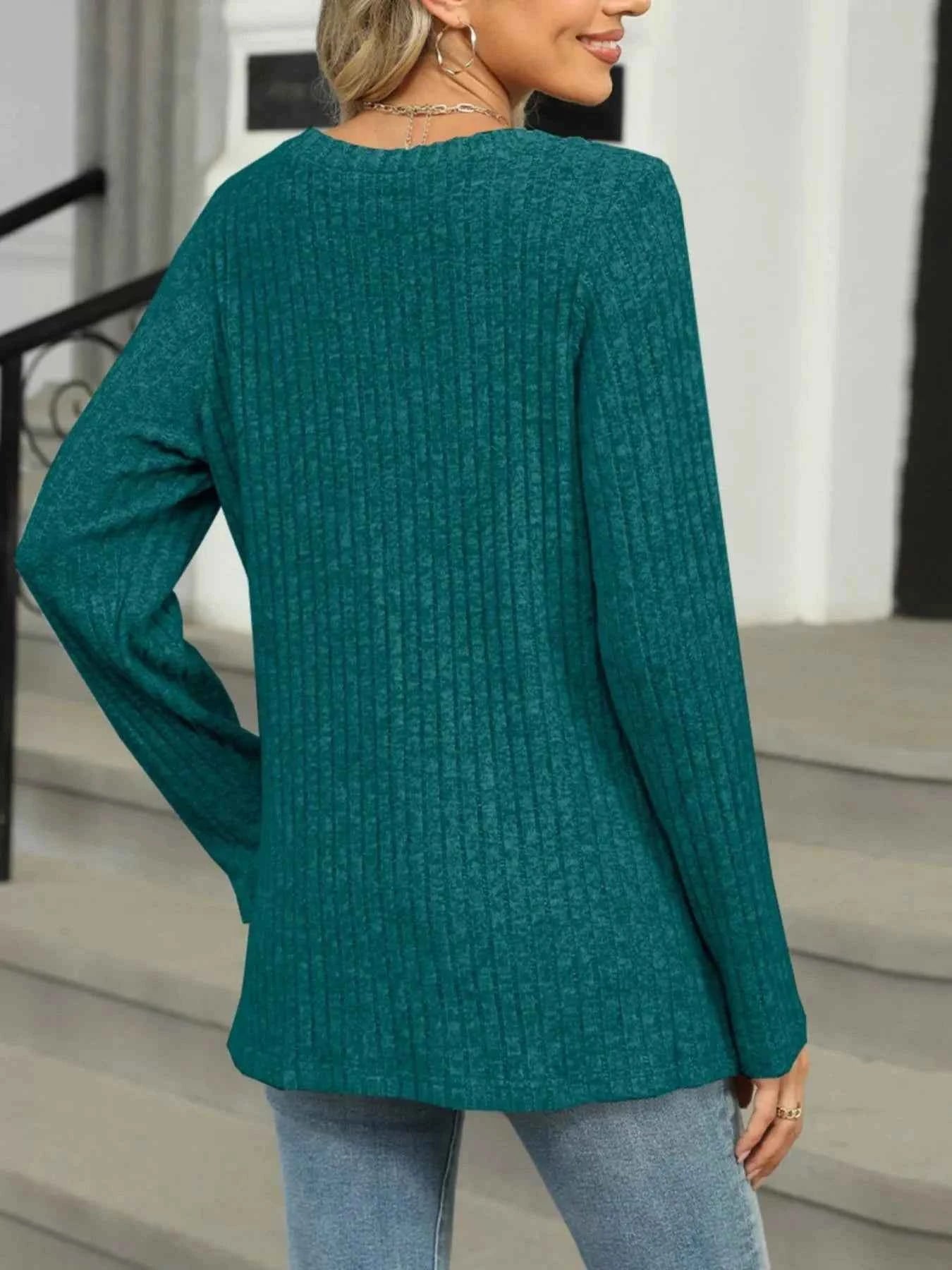 Ribbed Round Neck Long Sleeve Top