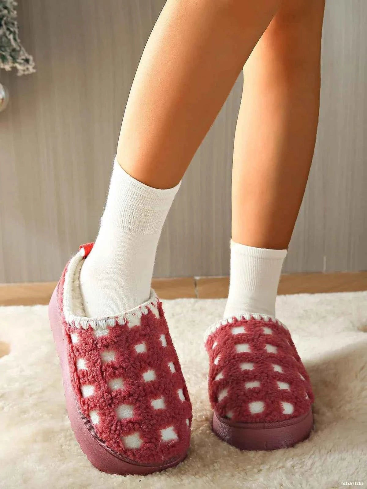 Christmas Holiday Fuzzy Warm Indoor Slippers