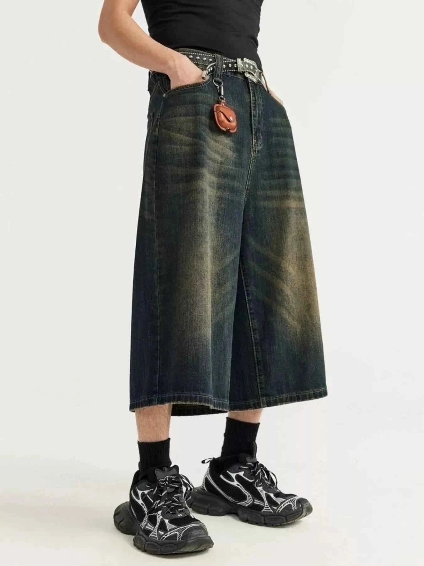 Men's Washed Wide Leg Demin Shorts