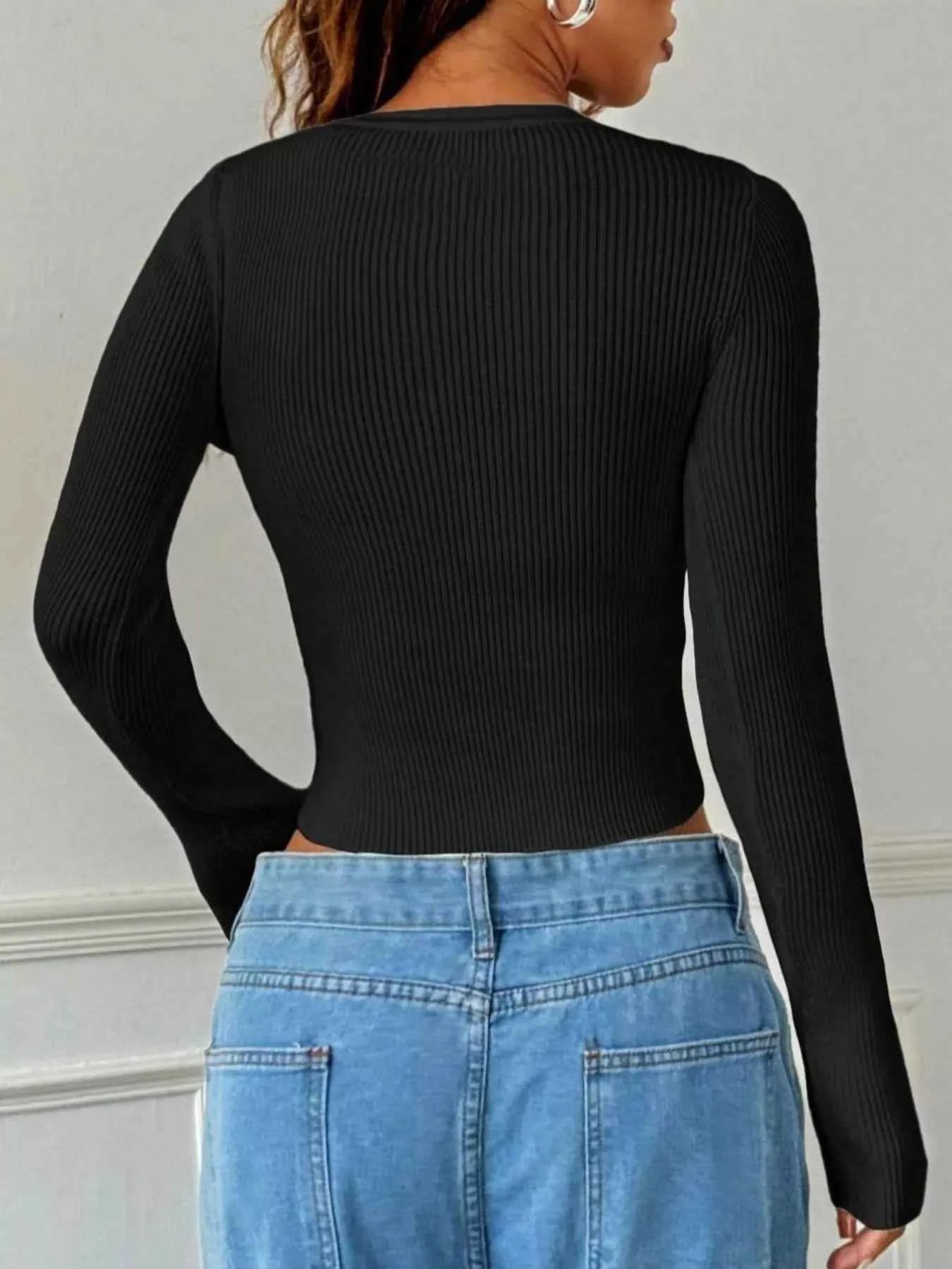 Ribbed Knit Button-Up Cropped Cardigan