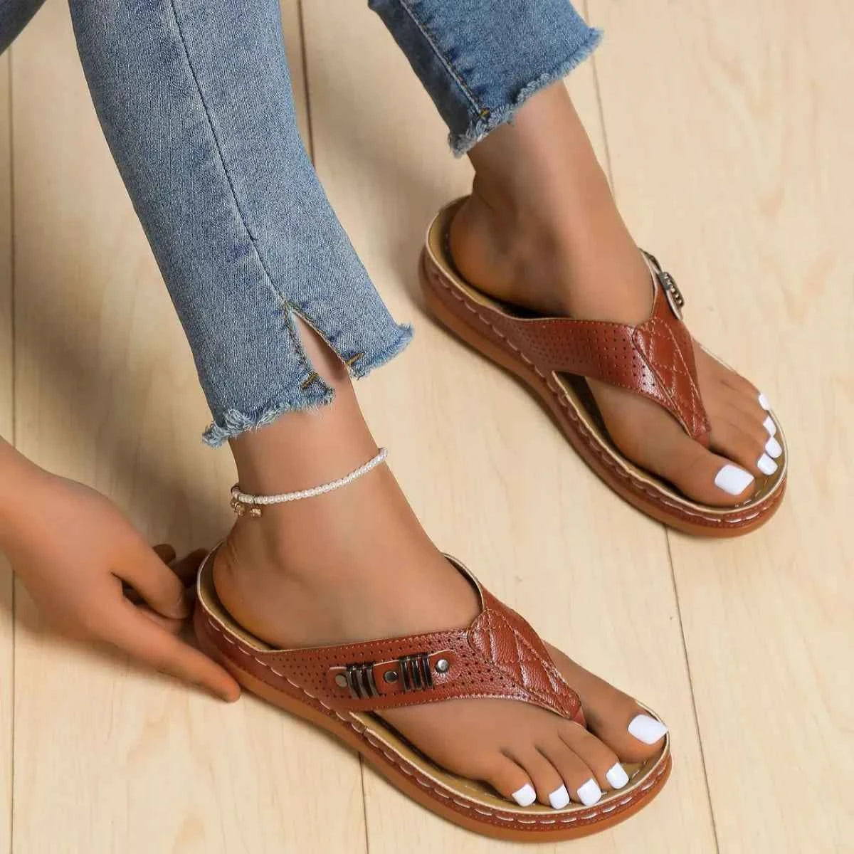 Toe Post Wedge Sandals