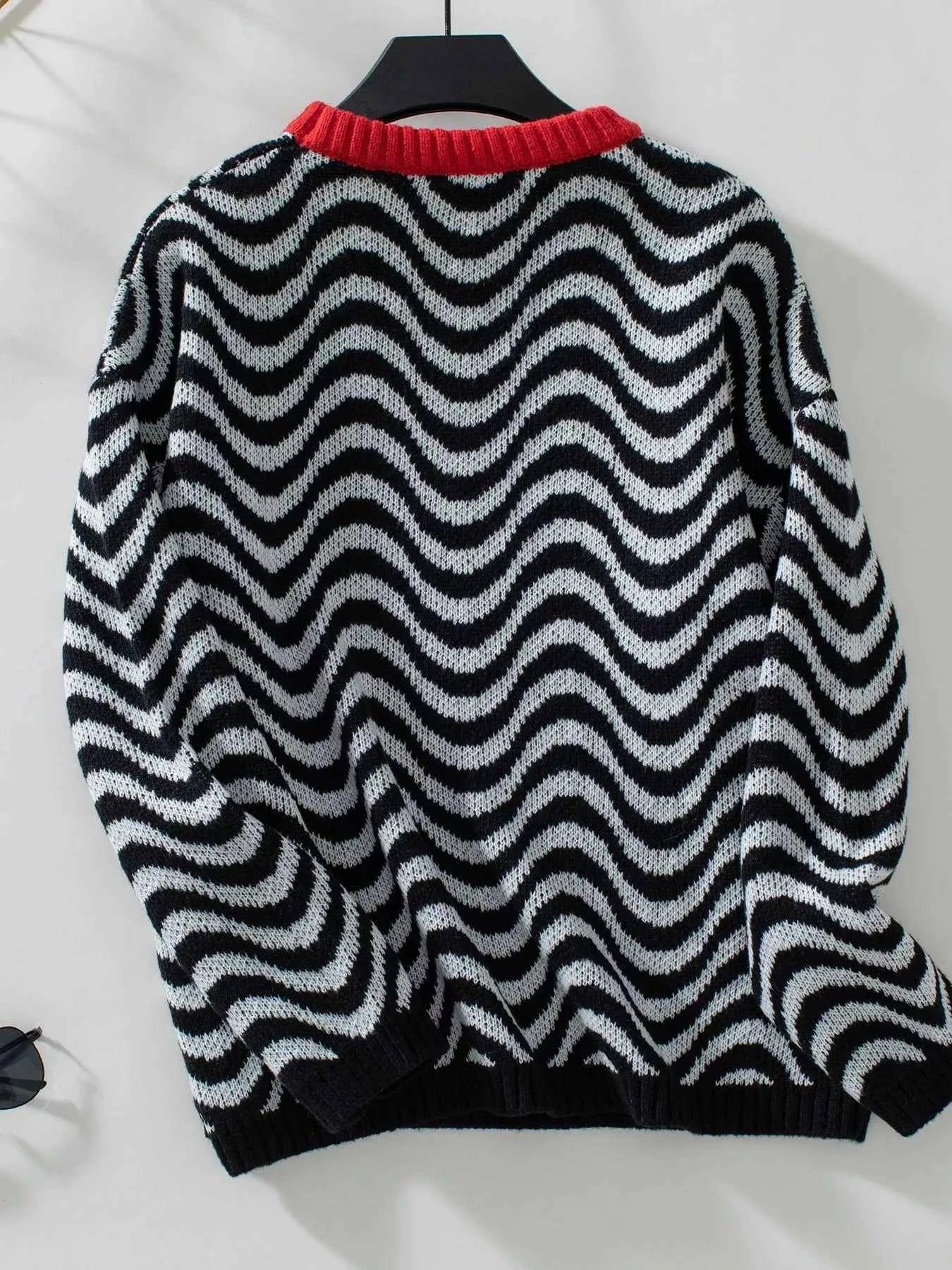 Wavy Striped Round Neck Sweater
