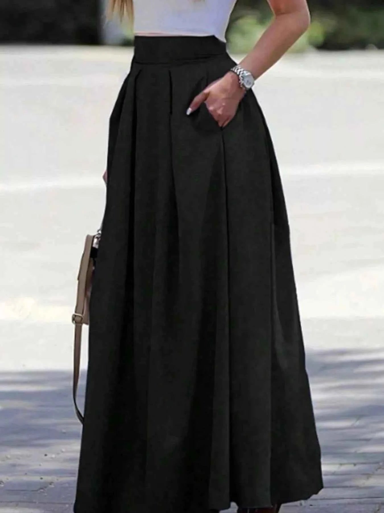 Elastic Waist Pleated Detail Skirt