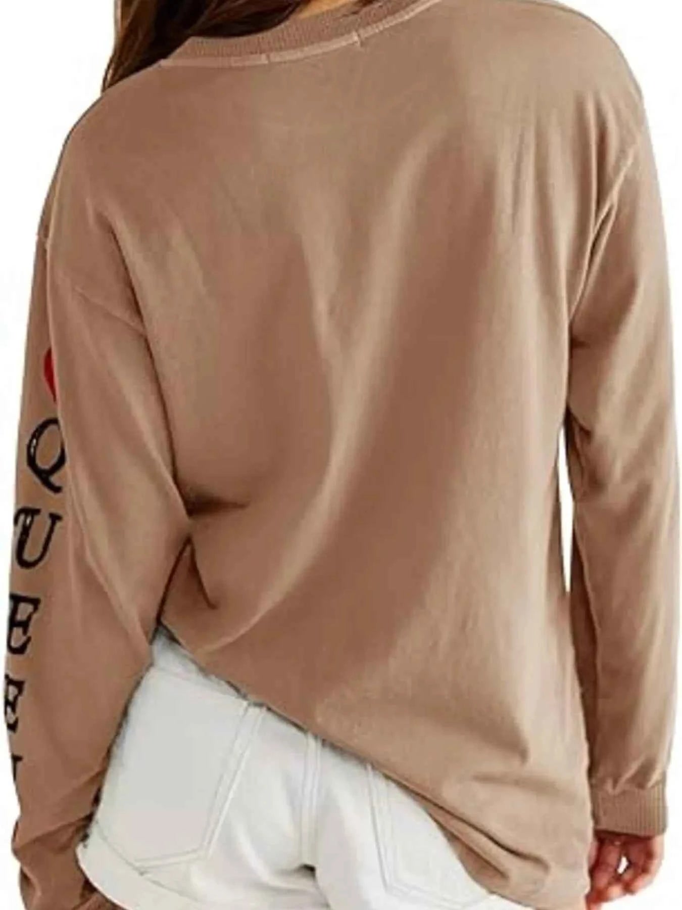 Queen of Hearts Playing Card Graphic Round Neck Sweatshirt