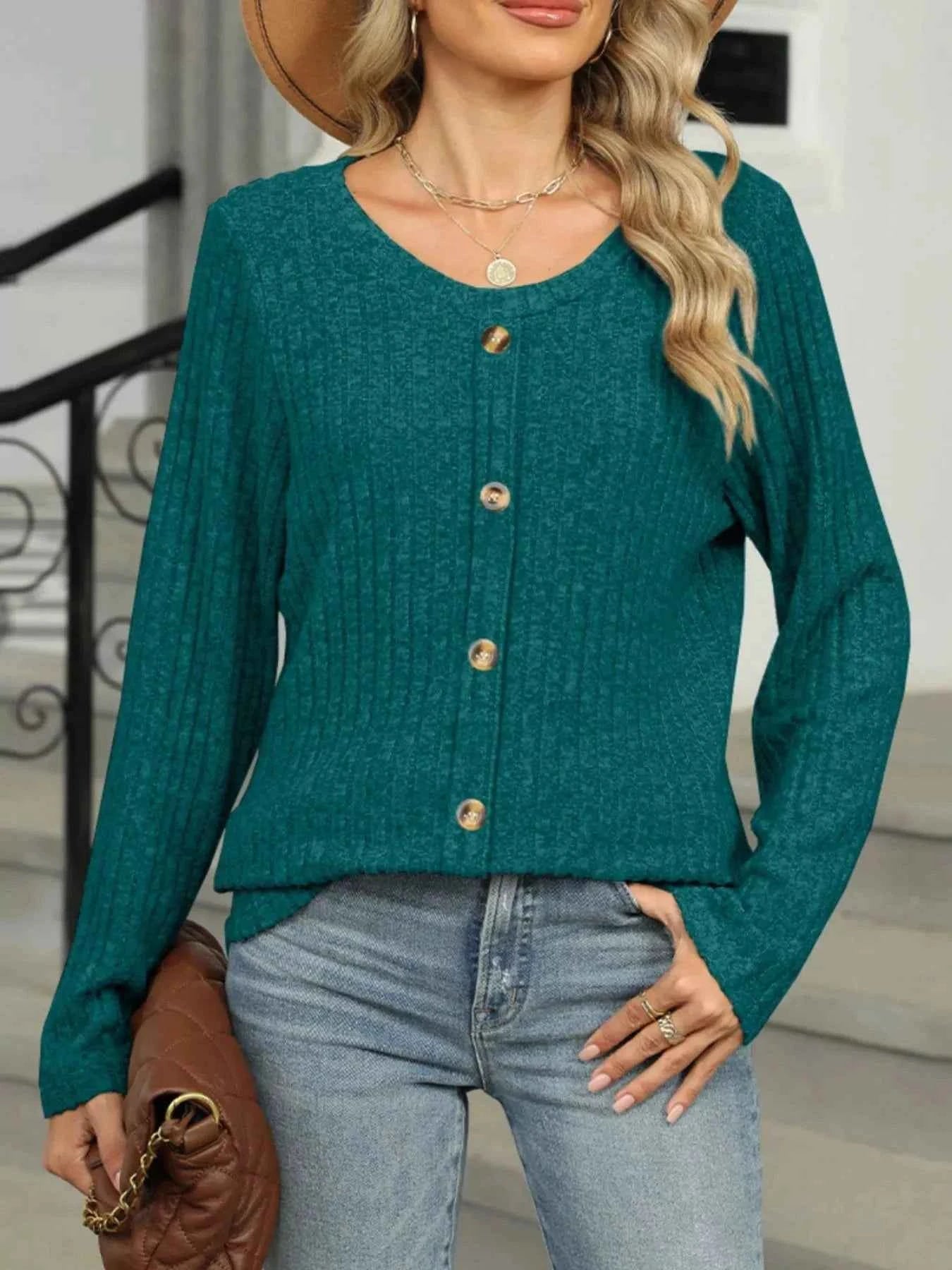 Ribbed Round Neck Long Sleeve Top