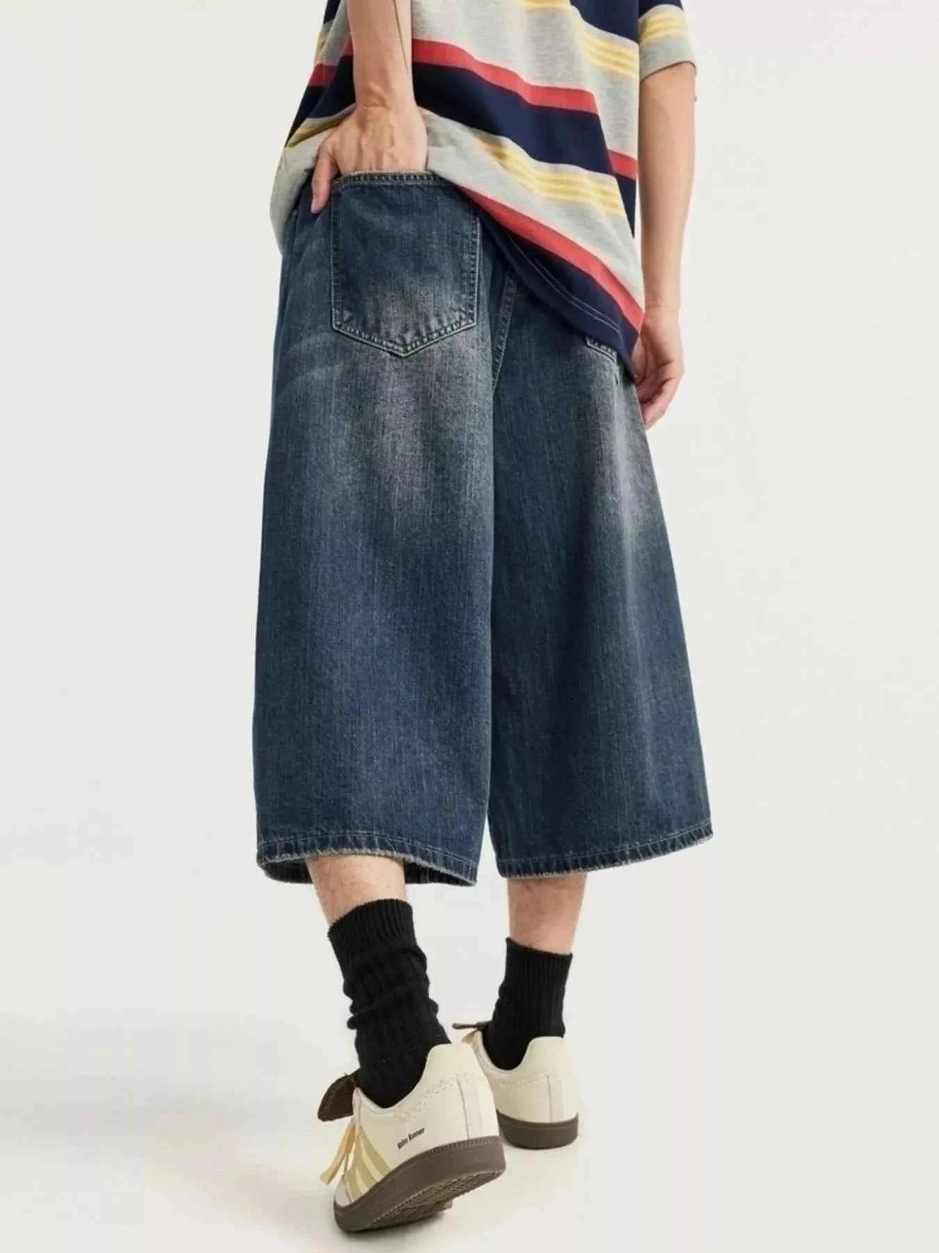 Men's Washed Wide Leg Demin Shorts