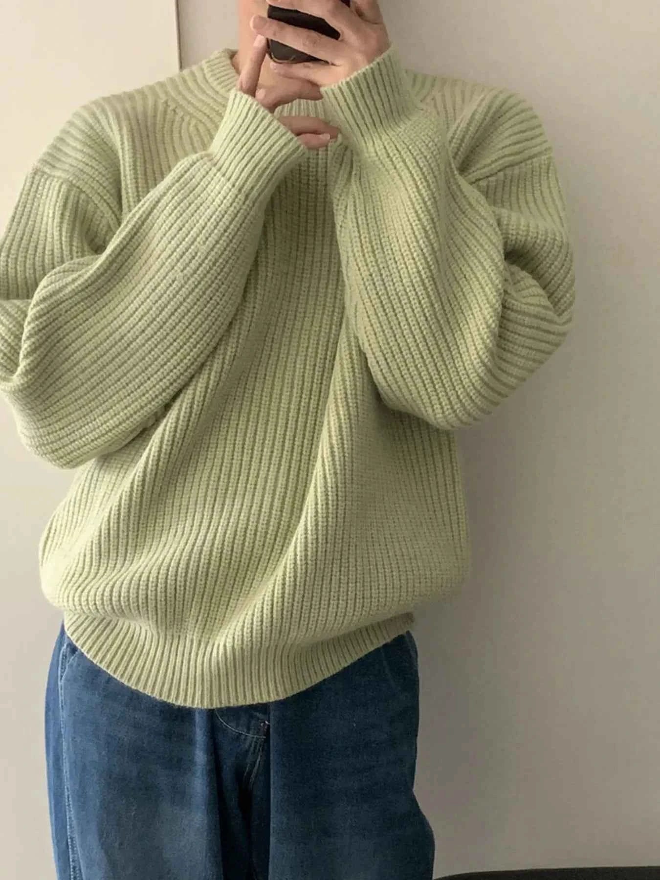 Men's Oversized Ribbed Round Neck Sweater