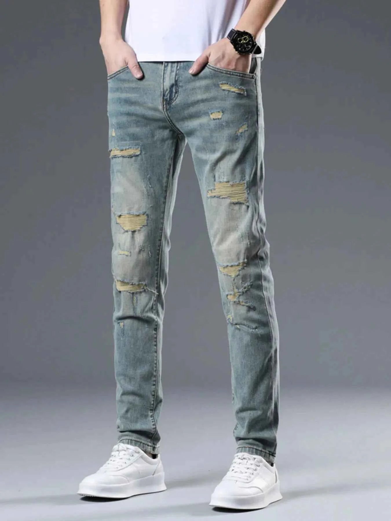Men's Distressed Slim Fit Jeans
