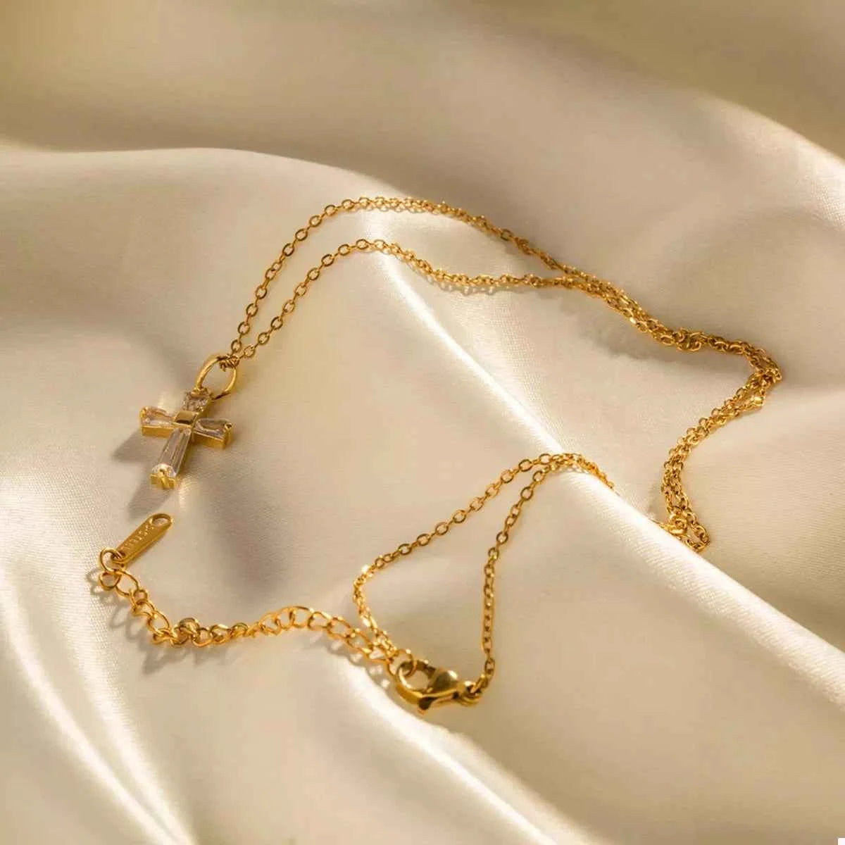 18K Gold-Plated Stainless Steel Zircon Cross Necklace