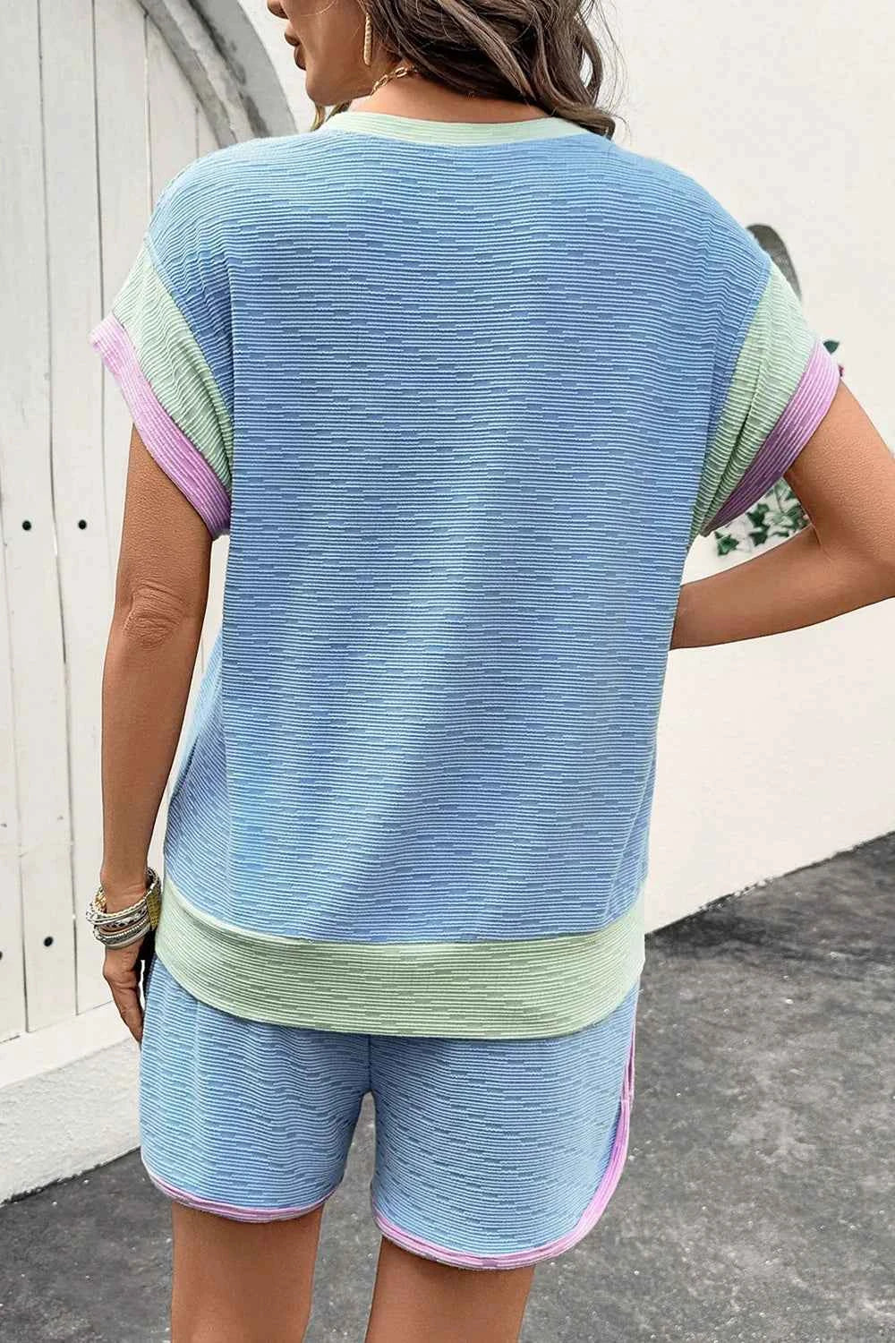 Contrast Round Neck Top and Shorts Set