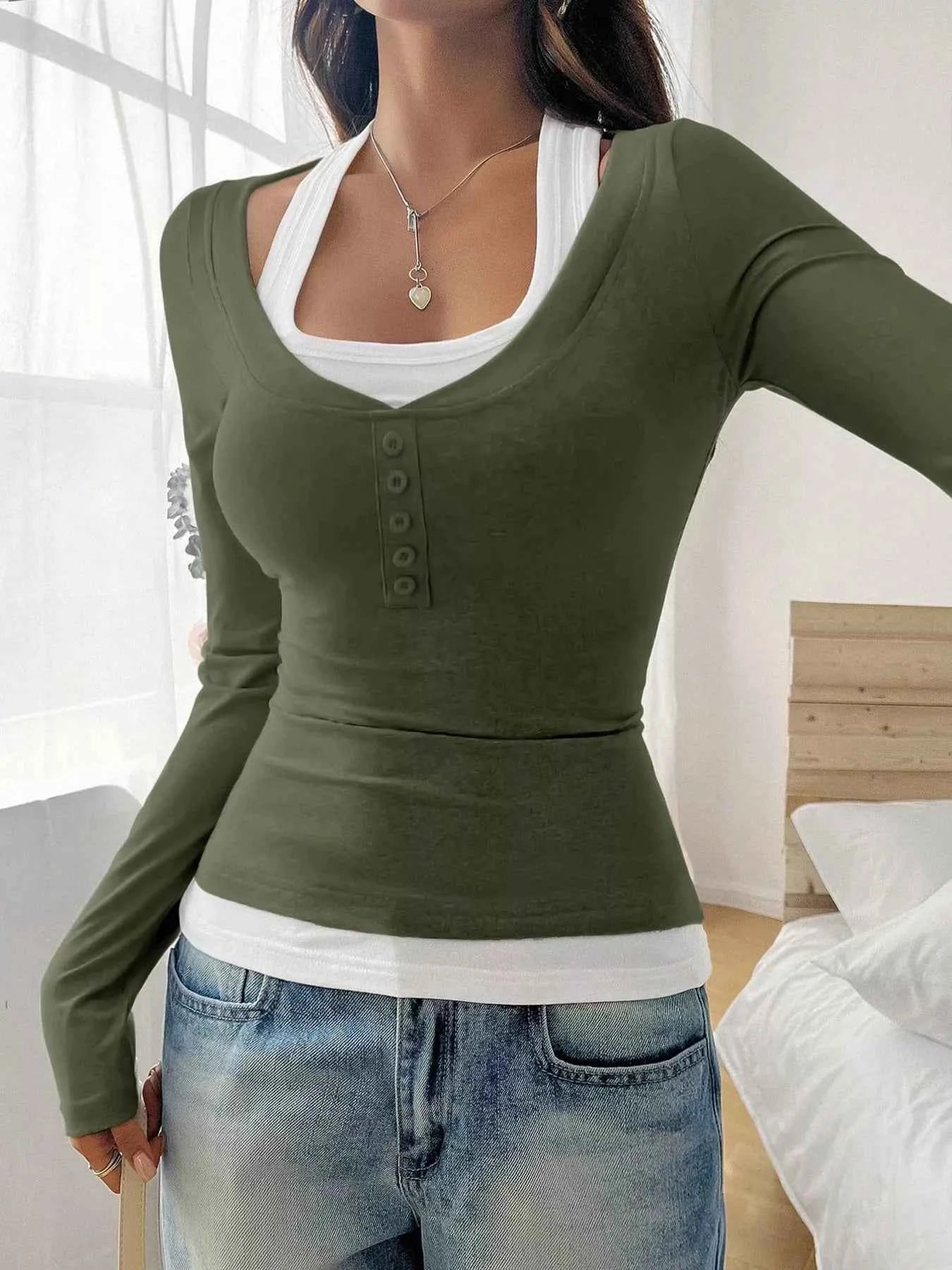 Scoop Neck Long Sleeve Fake Two-Piece T-Shirt