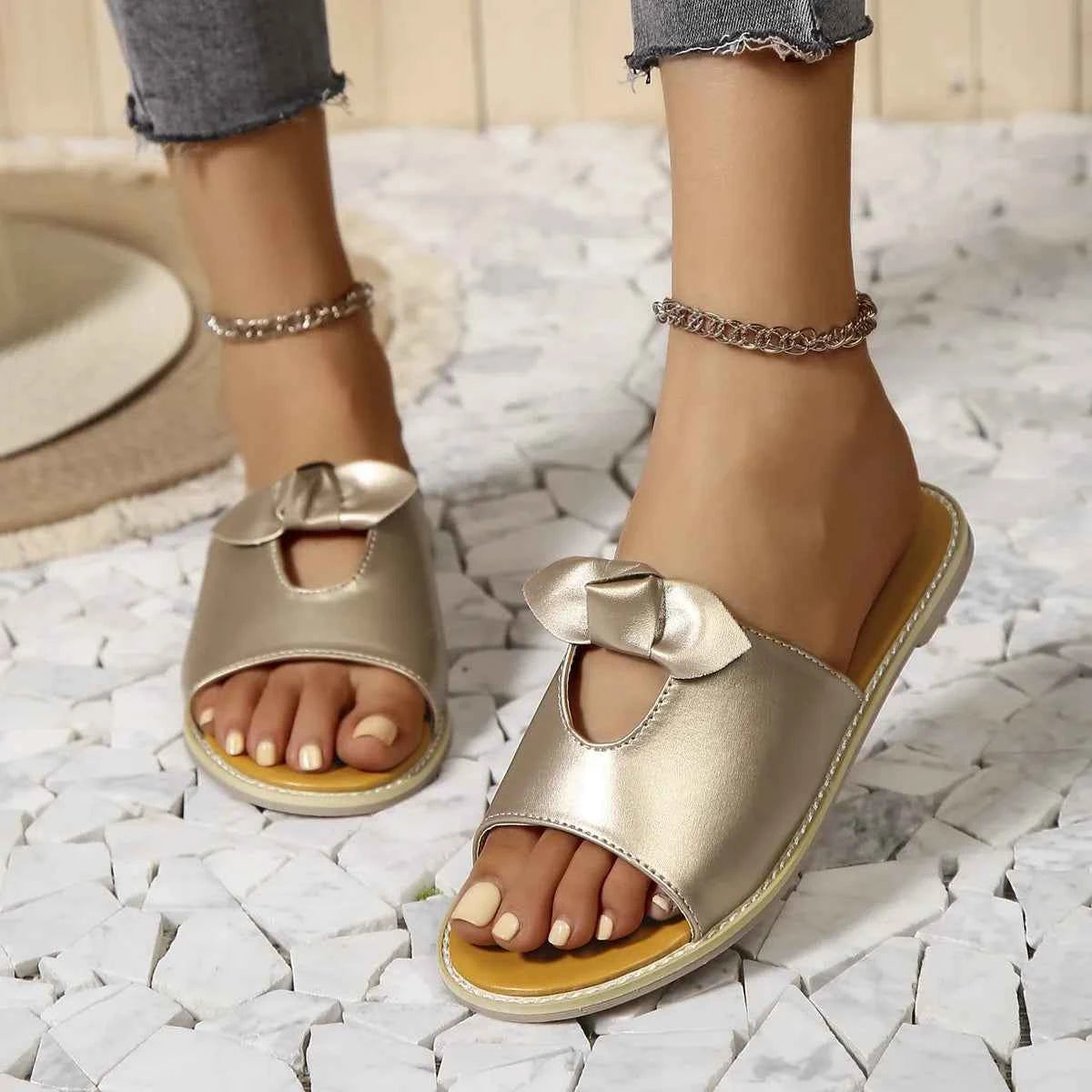 Casual Open Toe Cutout Detail Sandals