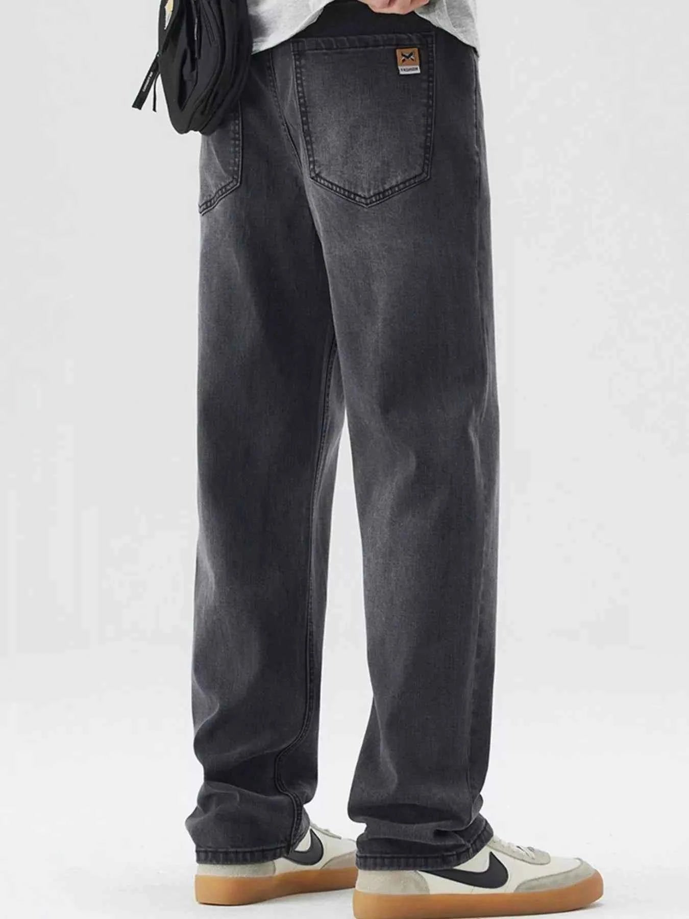 Men's Wide Leg Jeans with Pockets