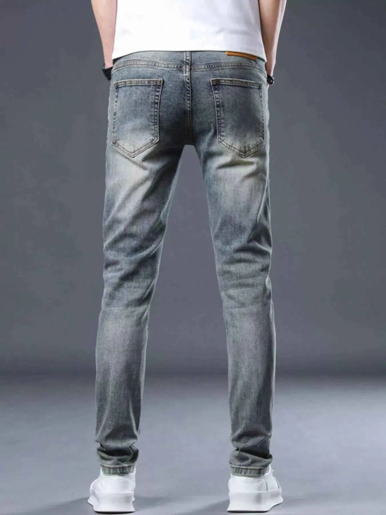 Men's Distressed Slim Fit Jeans