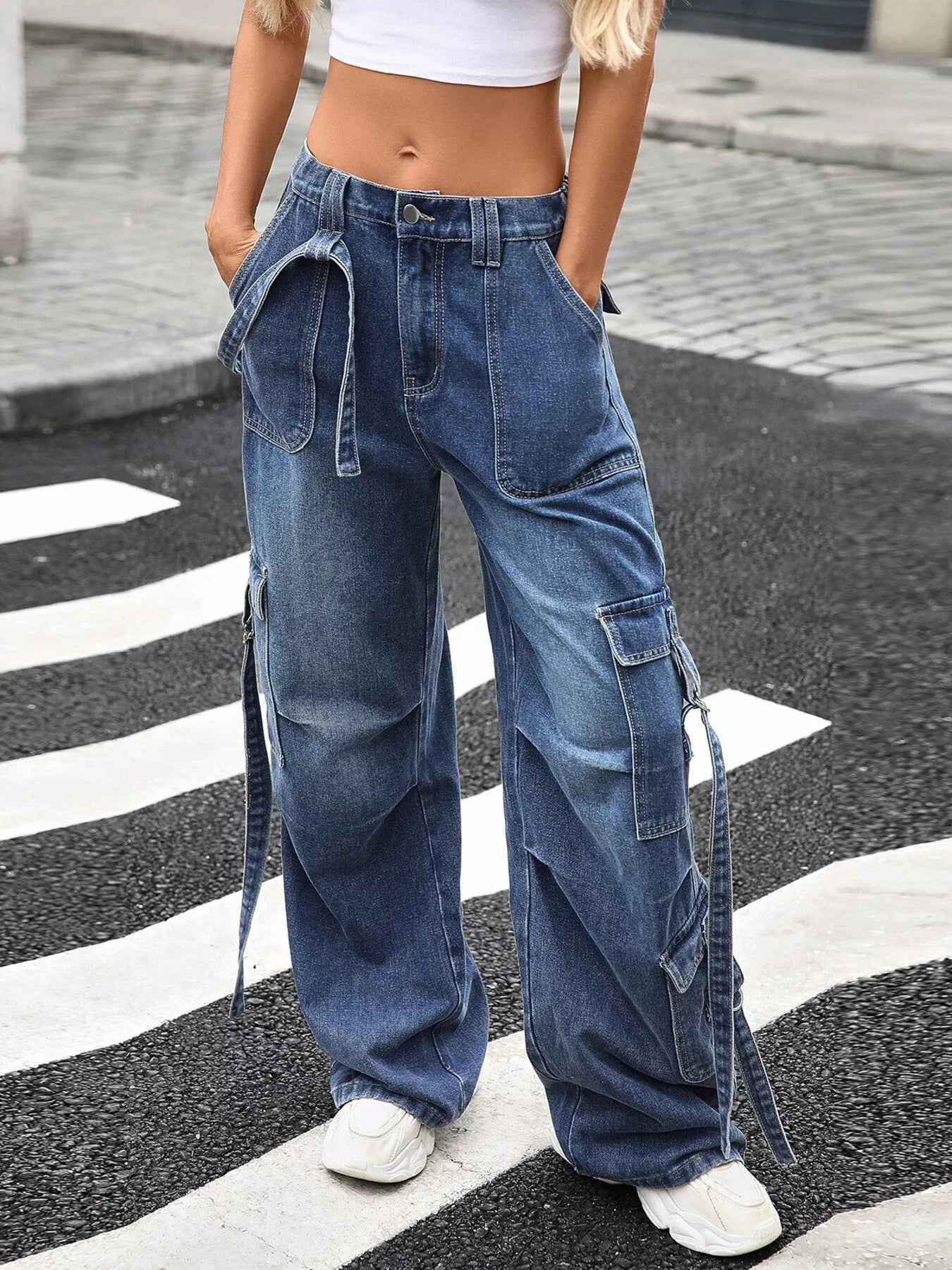 Wide Leg Cargo Jeans