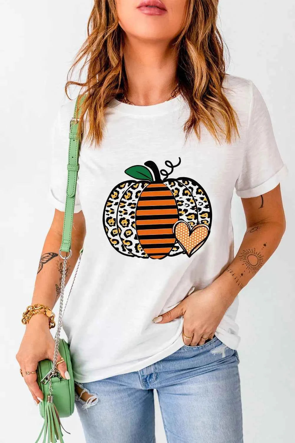 Pumpkin Graphic Round Neck Short Sleeve T-Shirt