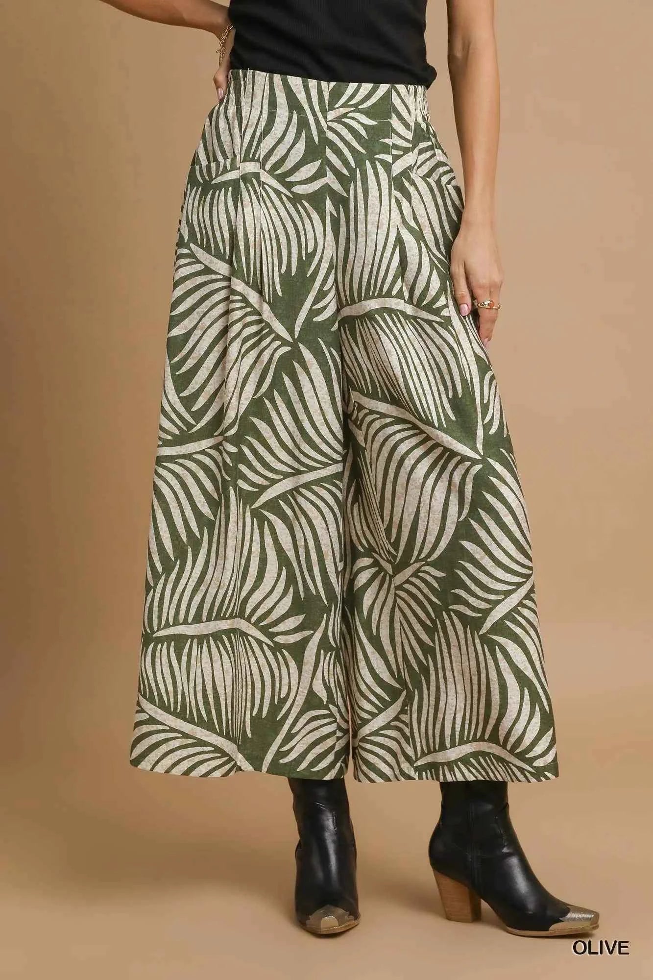 Umgee Palm Leaf Print Wide Leg Culotte Pants