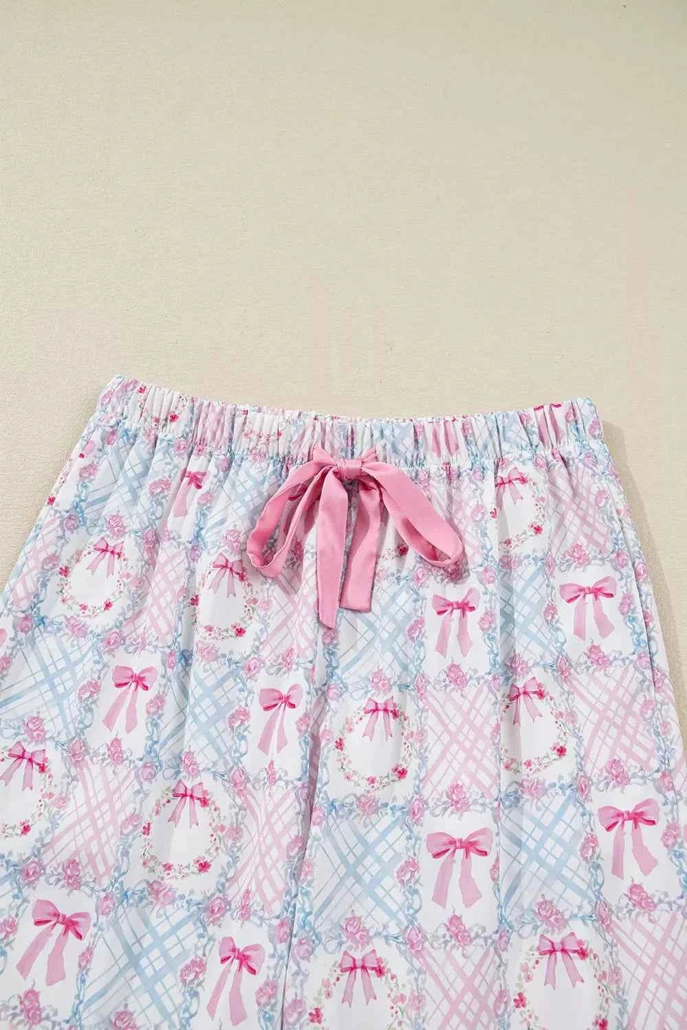 Wreath Pattern Christmas Tied Front Long Sleeve 2pcs Pajama Set