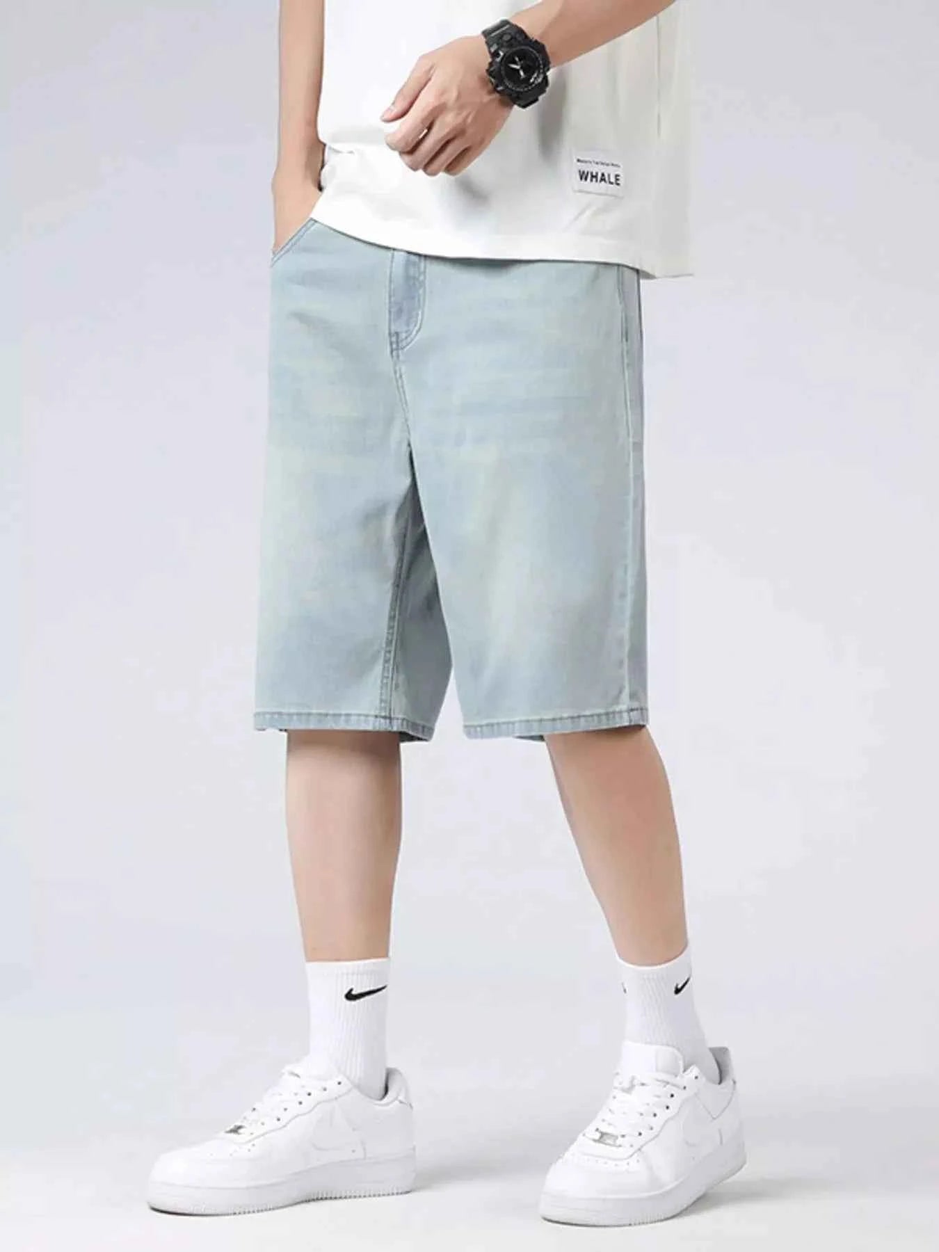Men's Loose Fit Washed Denim Shorts