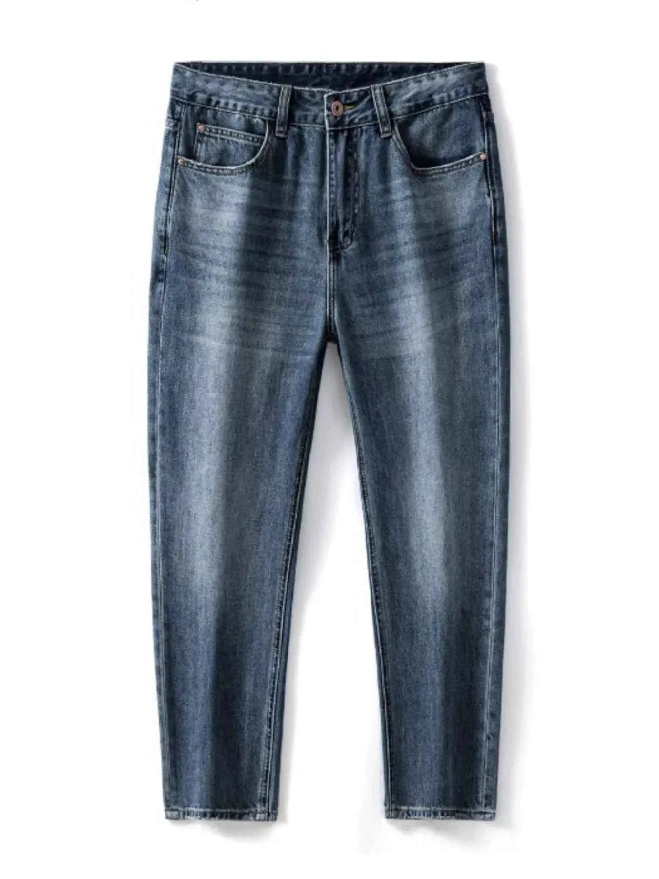 Men's Relaxed Fit Wash Jeans