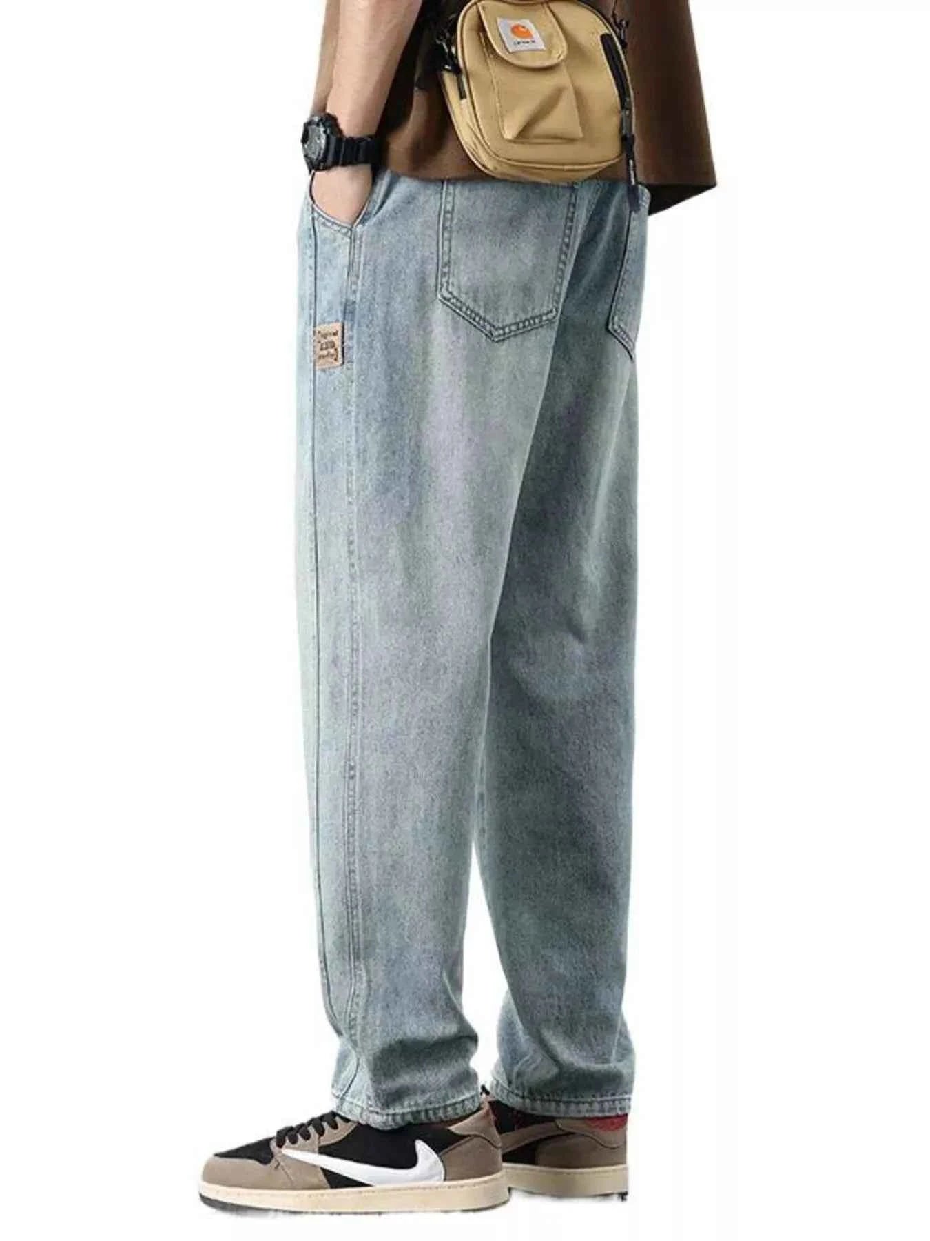 Men's Relaxed Fit Jeans
