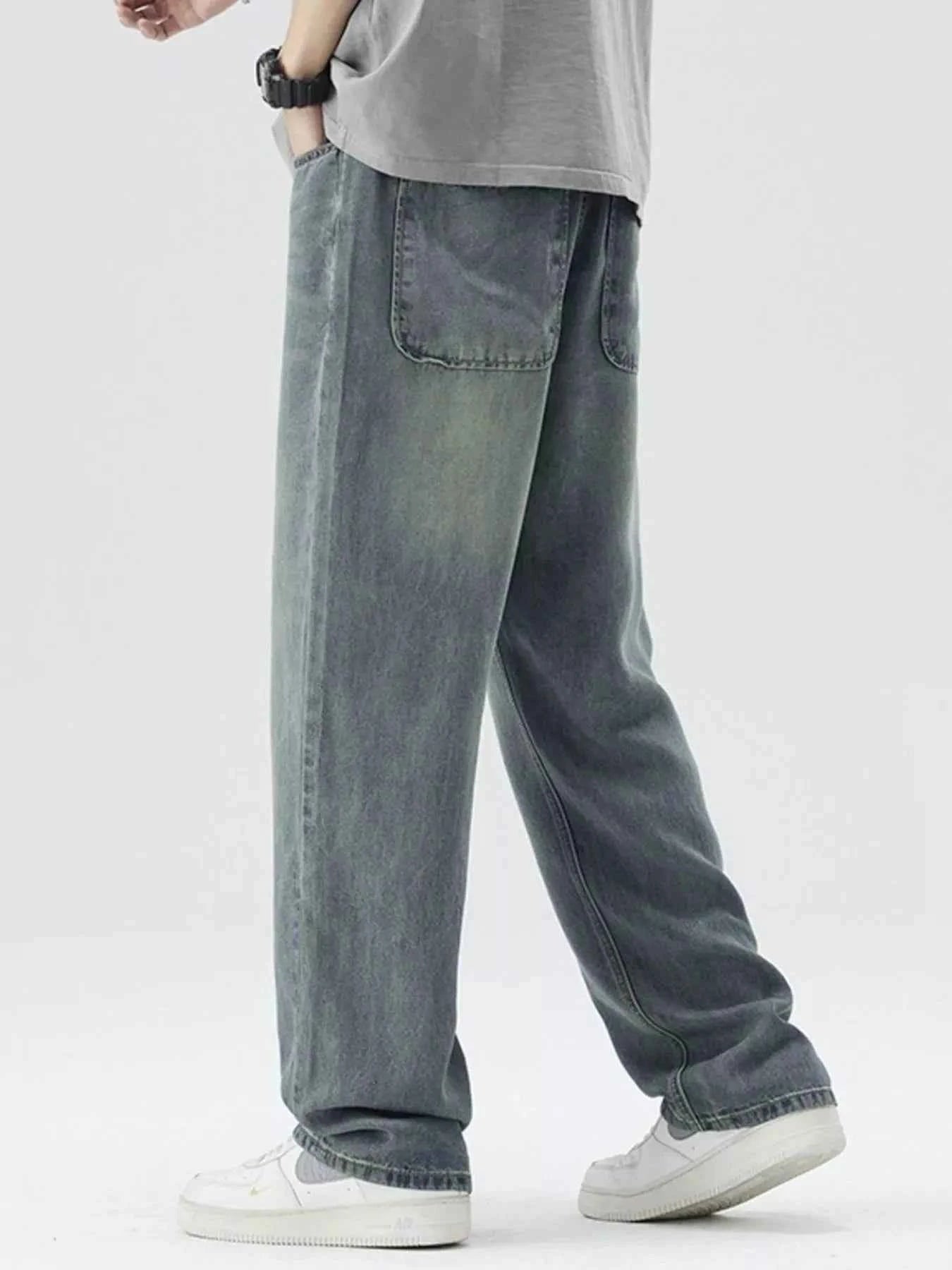 Men's Washed Wide Leg Relaxed Fit Jeans