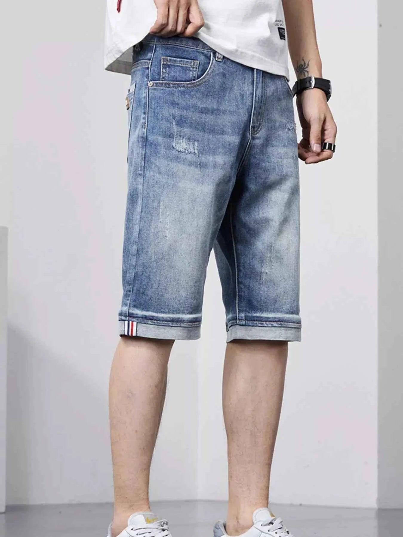 Men's Loose Fit Denim Shorts