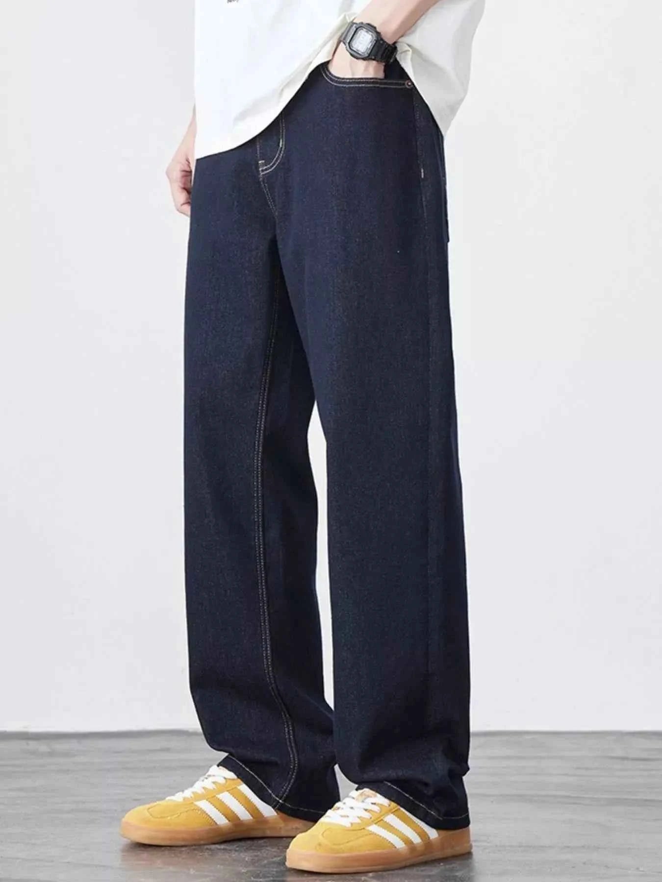 Men's Wash Relaxed Fit Jeans