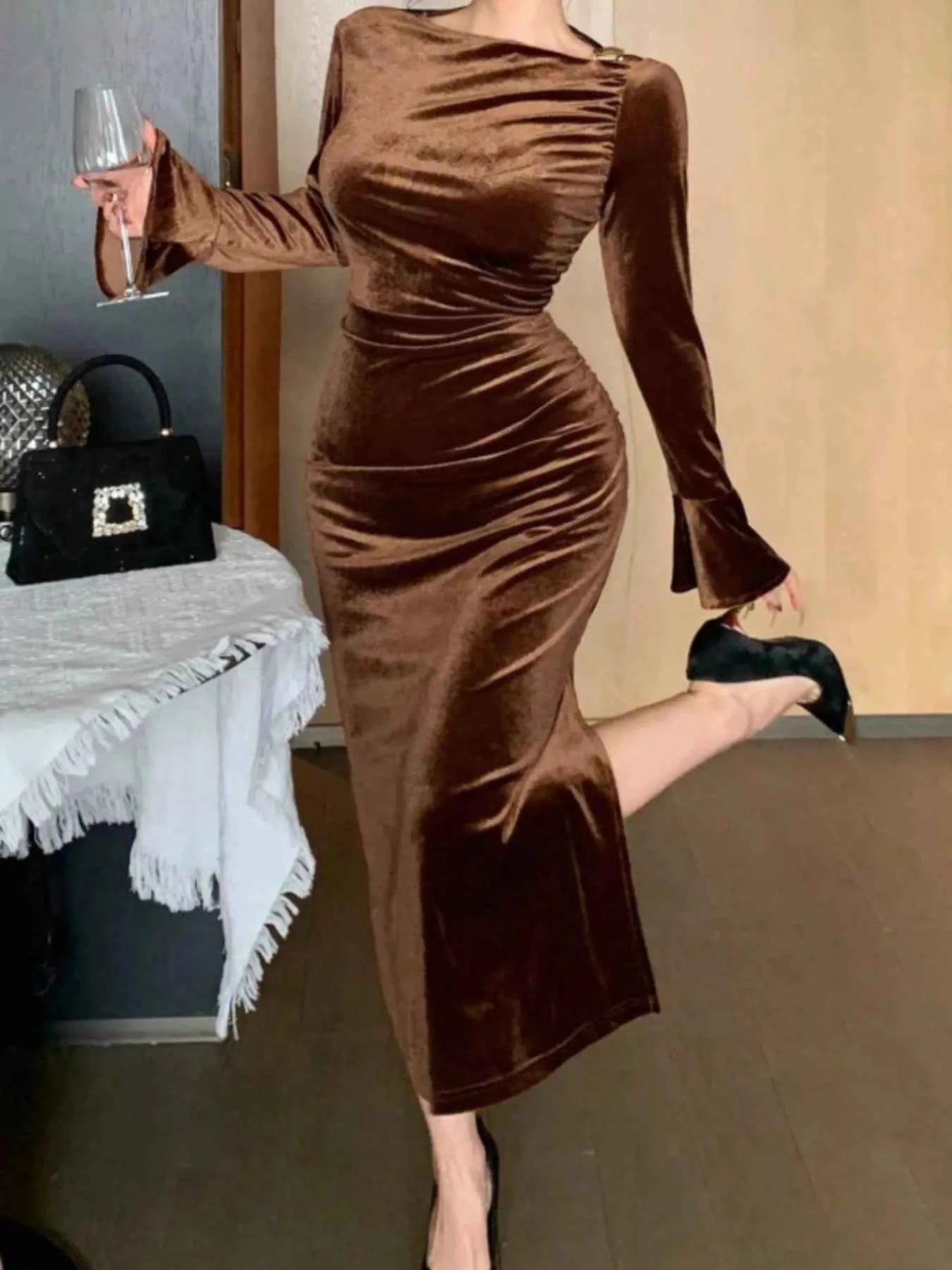 Velvet Ruched Bodycon Midi Dress