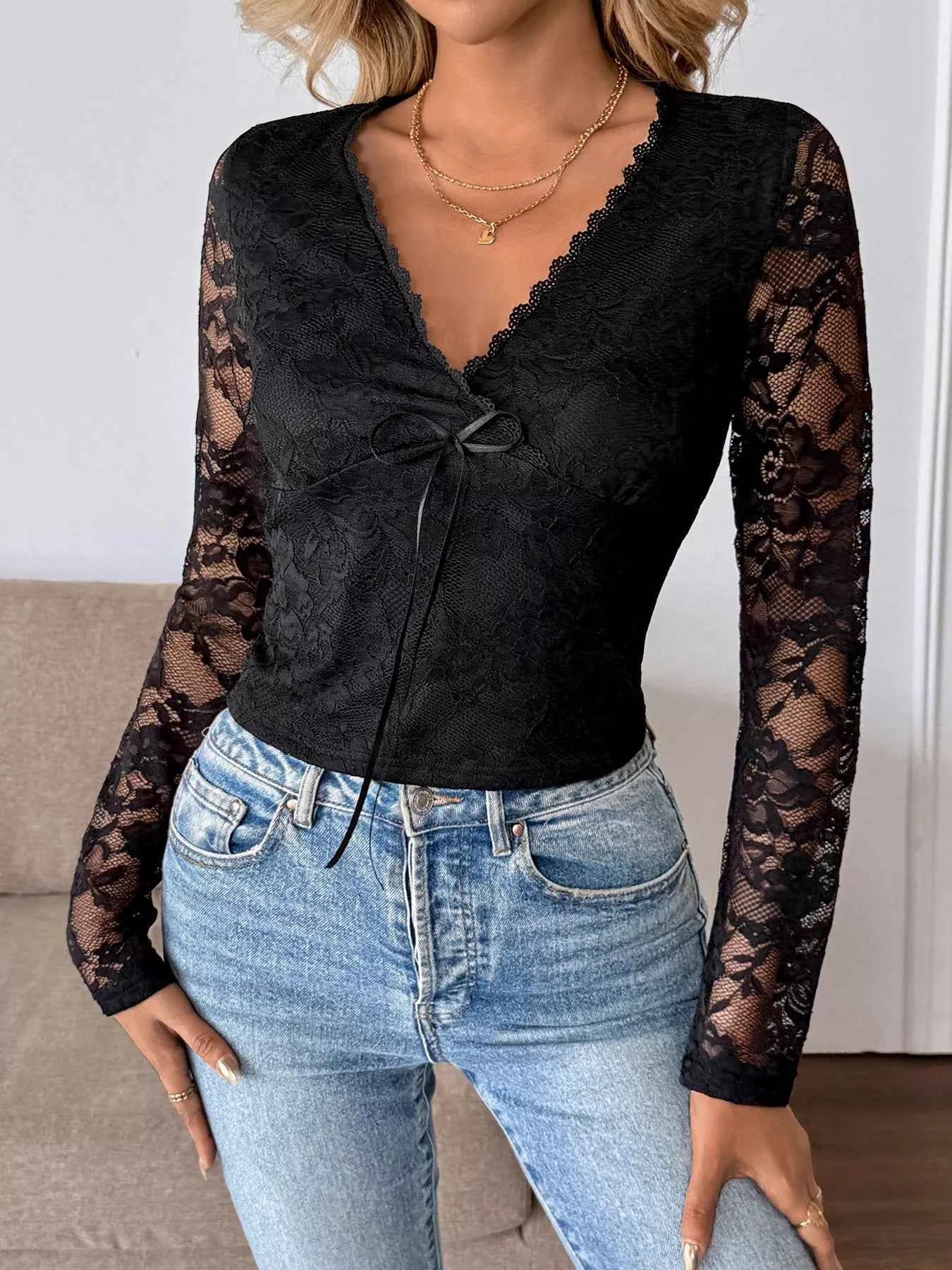 Long Sleeve Floral Lace Mesh Cropped Top