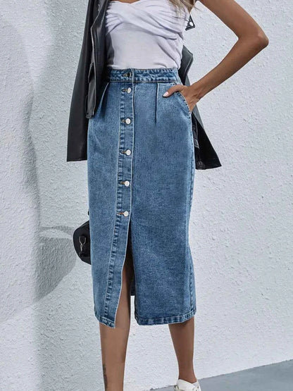 Buttoned Denim Skirt with Pockets