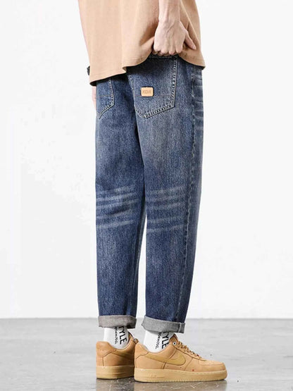 Men‘s Straight Fit Wash Jeans