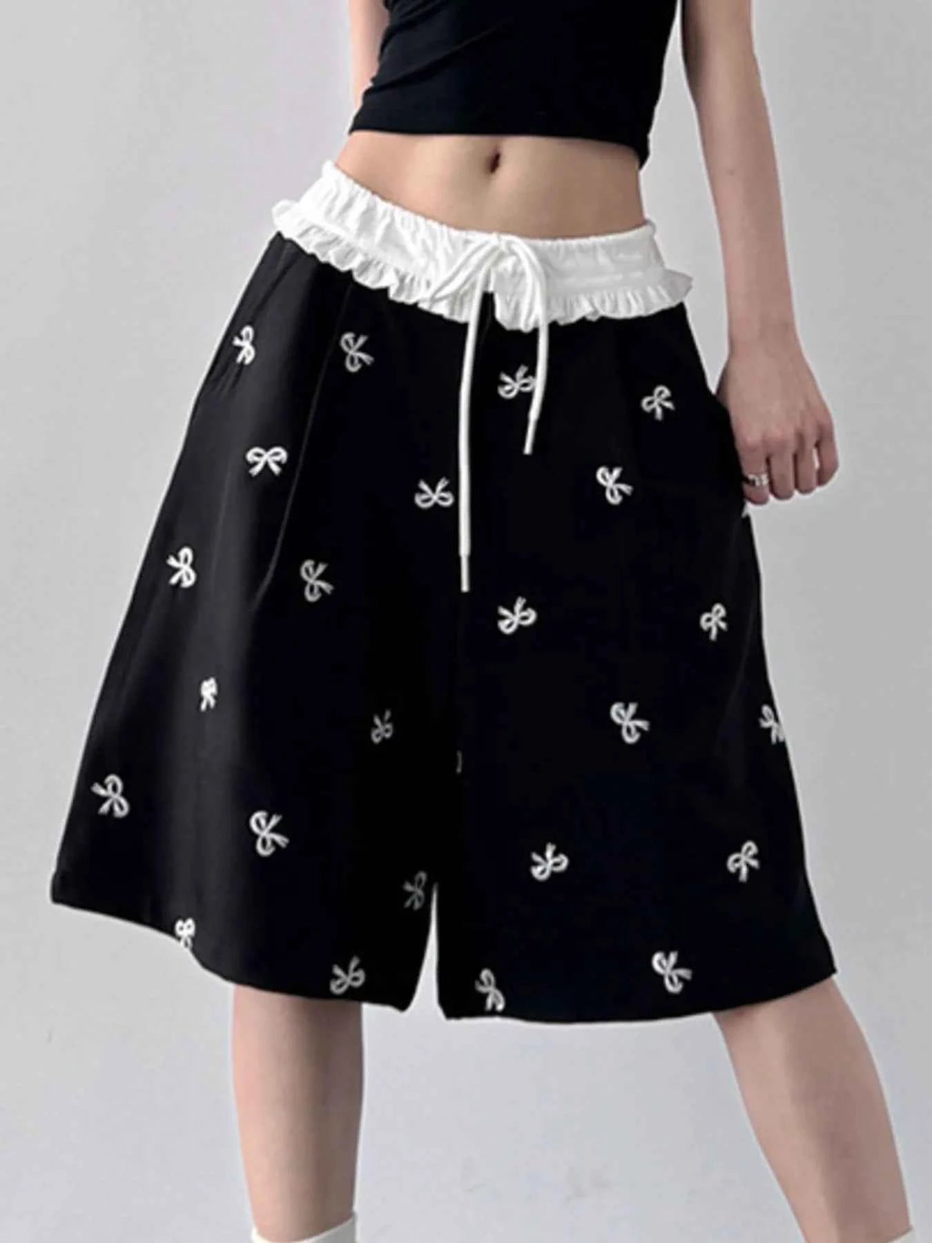 Bow Print Wide Leg Shorts with Contrast Ruffle Waistband