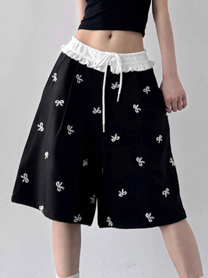 Bow Print Wide Leg Shorts with Contrast Ruffle Waistband