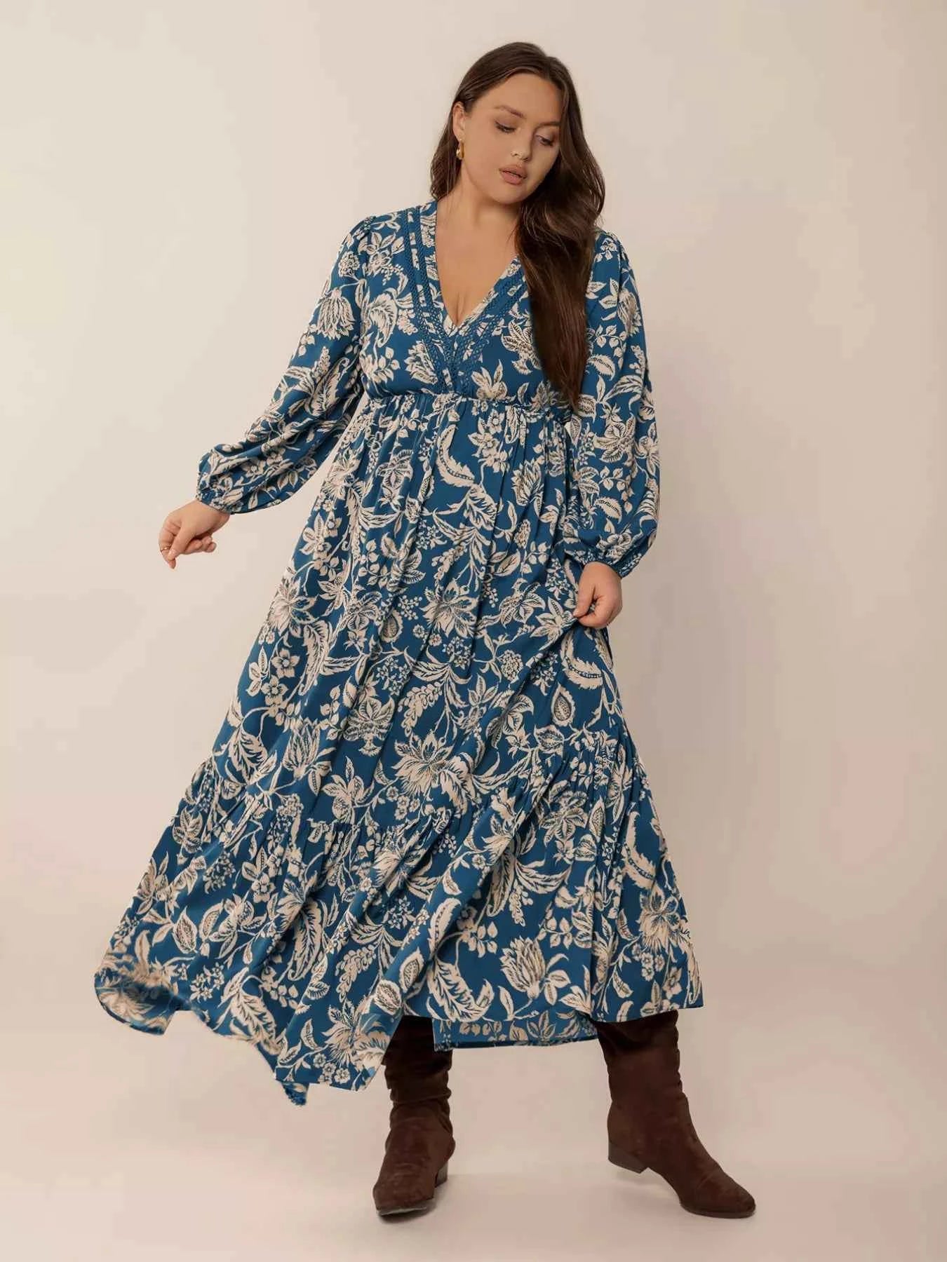Plus Size Boho Floral Print Long Sleeve Maxi Dress