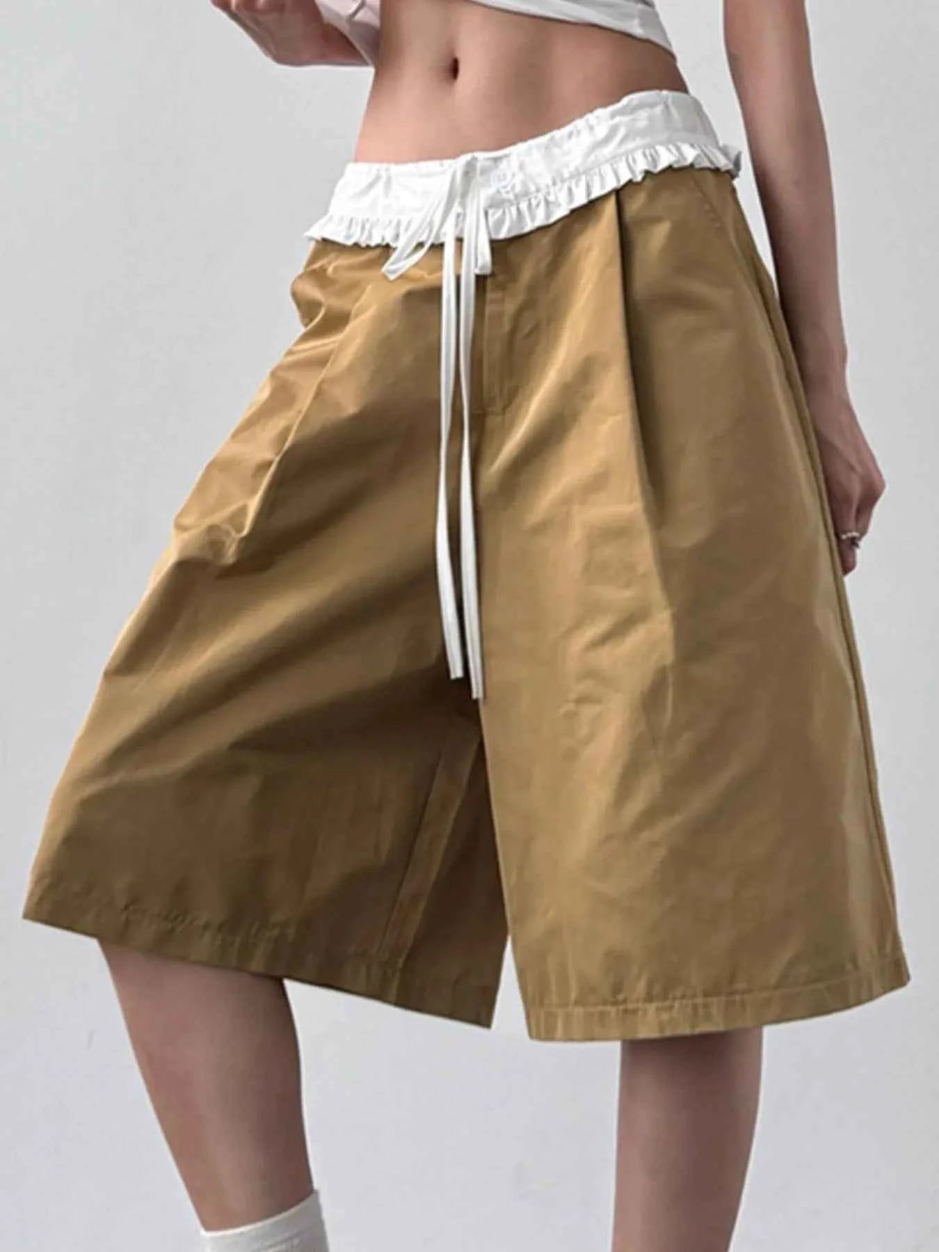 Contrast Waistband Wide-Leg Shorts