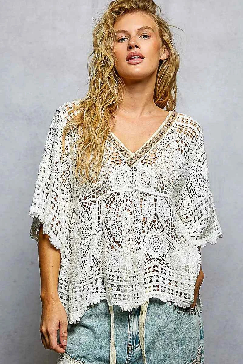 POL V-Neck Crochet Top with Scalloped Hem