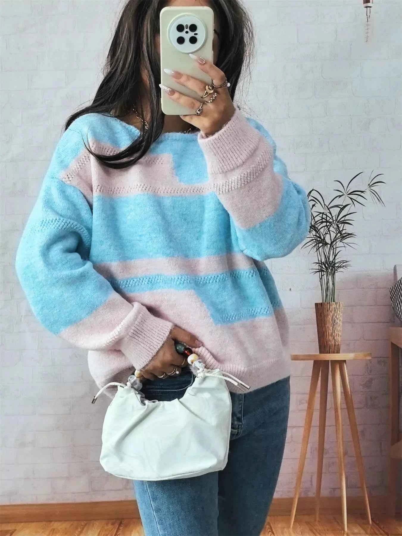 Color Block Round Neck Sweater