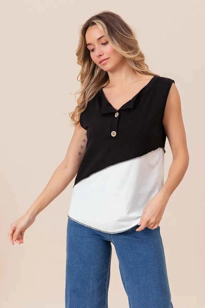 BiBi Color Block Contrast Stitching Buttoned Henley Top