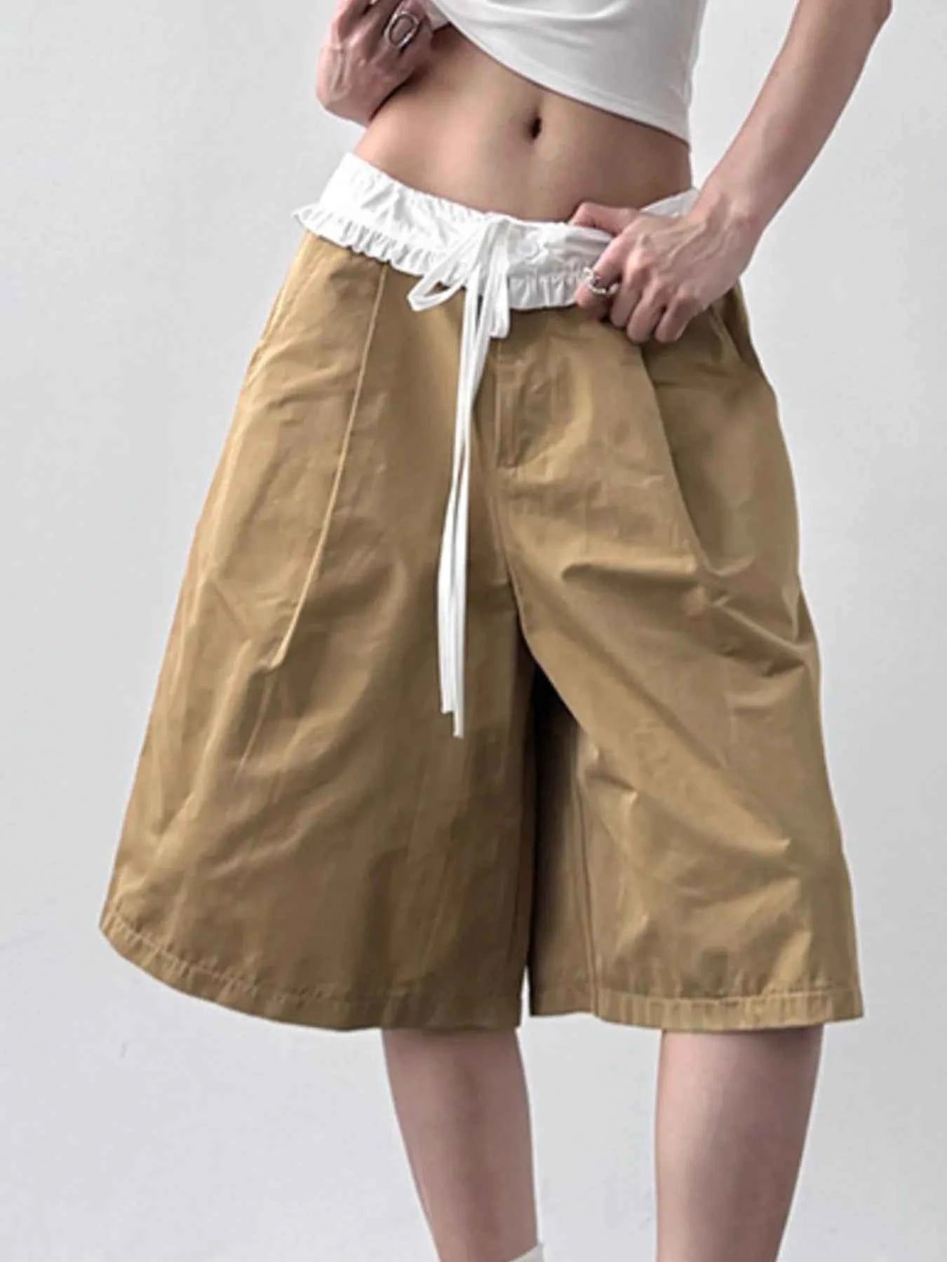 Contrast Waistband Wide-Leg Shorts