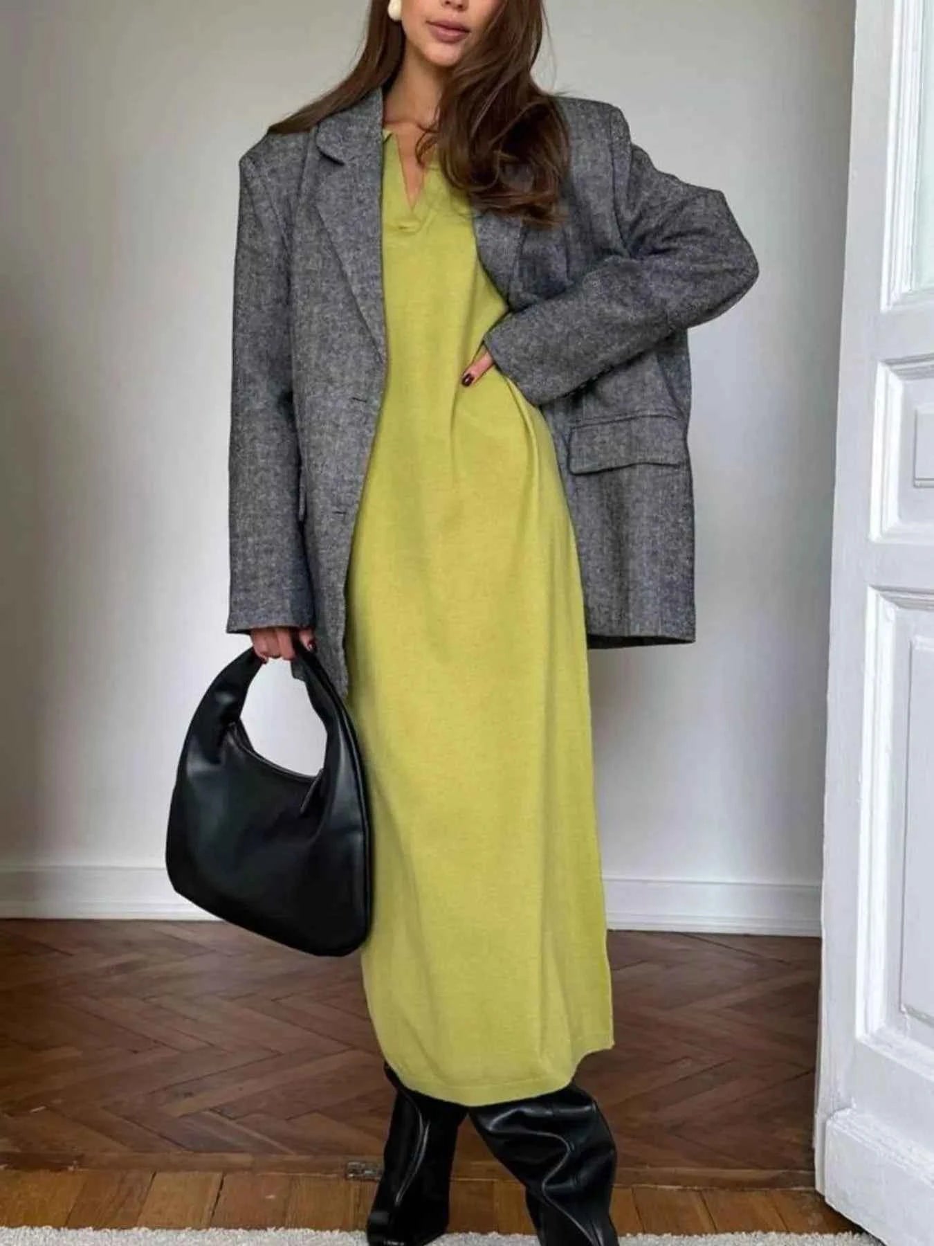 Long Sleeve Collared Neck Knit Dress