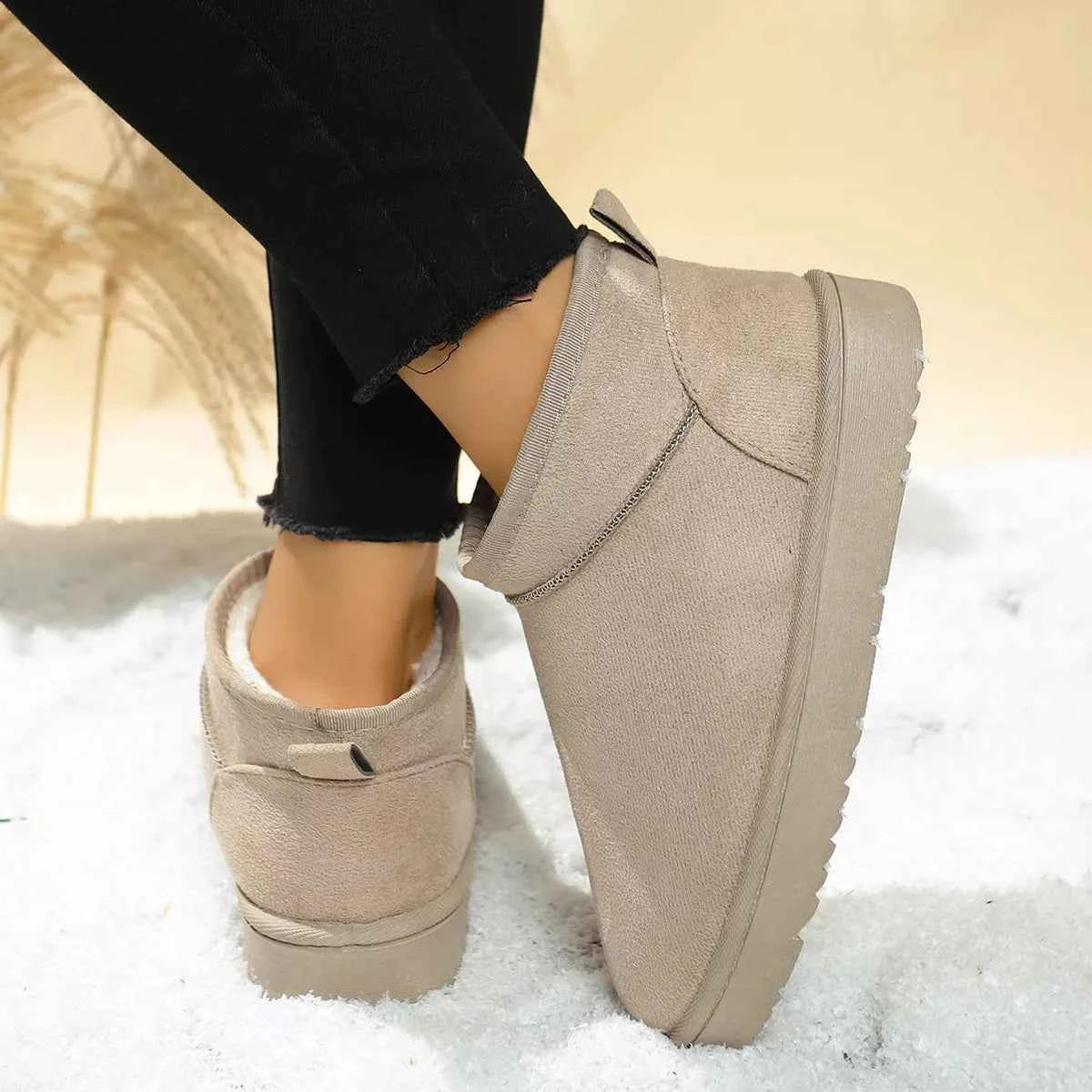 Round Toe Platform Boots