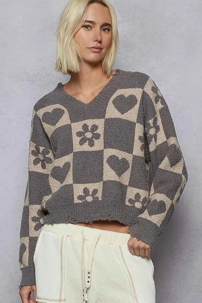 POL V-Neck Heart Pattern Checkered Sweater